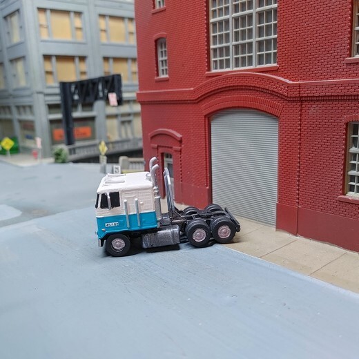 Custom Built 1/87 HO Scale 3D Printed Kenworth K1000 Cabover Semi Tractor