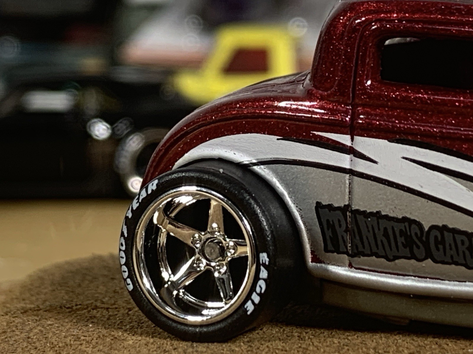 Hot Wheels ’32 Ford Pearl Red Frankie’s Garage Custom Wheel Swap Loose