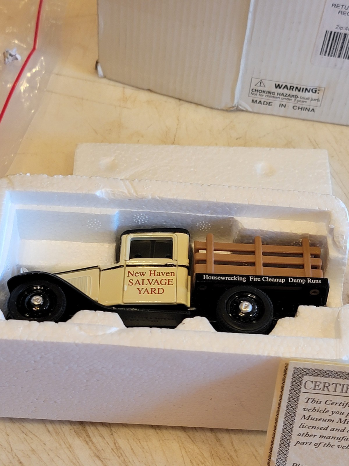 1932 Chevy Pickup Butlers & 1934 Ford Stake Truck New Haven – 1:32 Scale : NIB