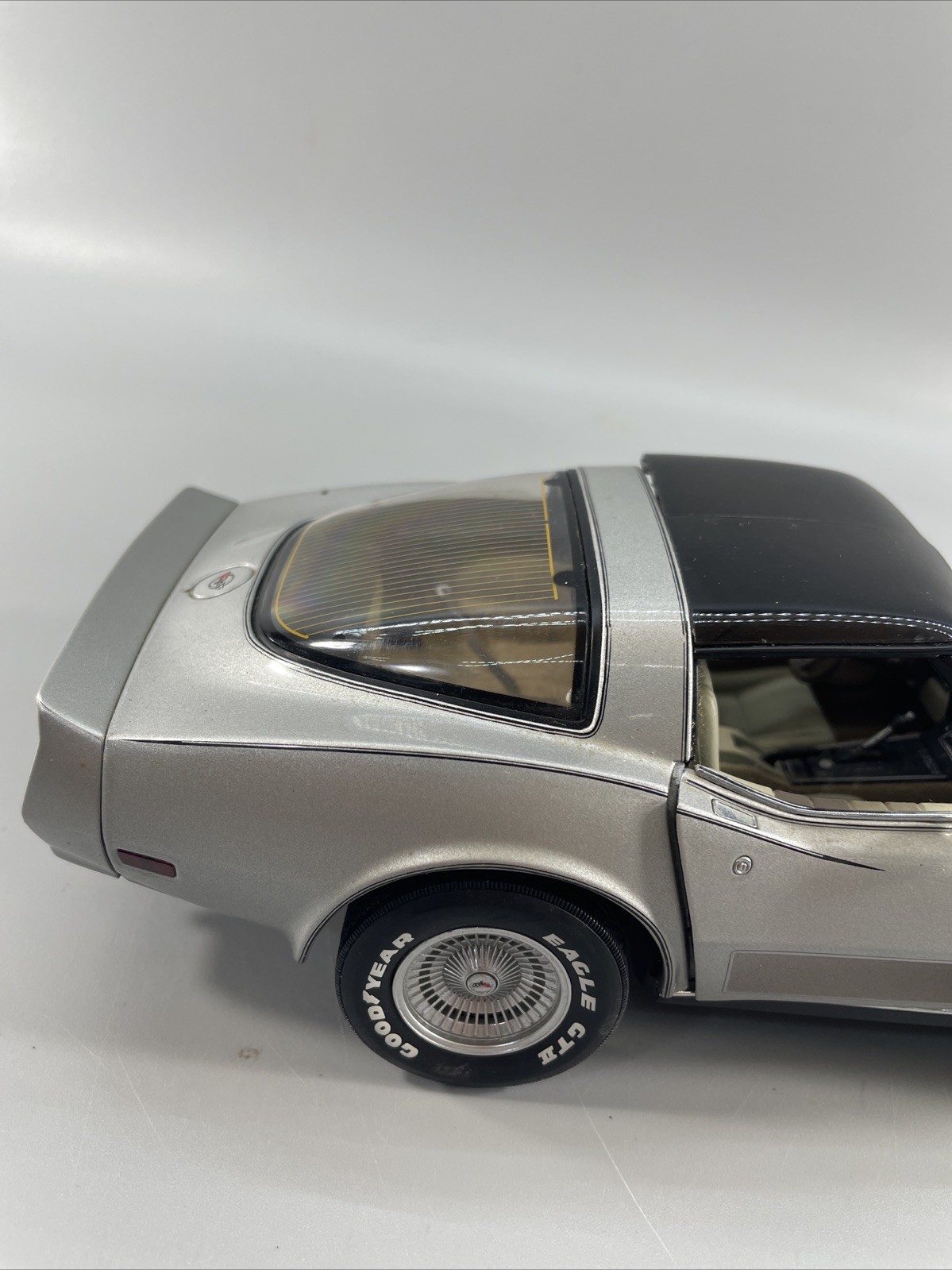 Car AUTO Art Diecast Minicar Corvette Stingray Cabriolet #79b581
