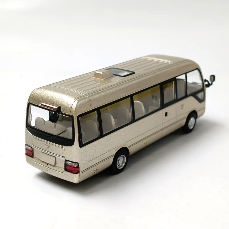 1:64 Coaster 2013 Minibus Die Cast Alloy Model Car Toyoace Hiace Collection New
