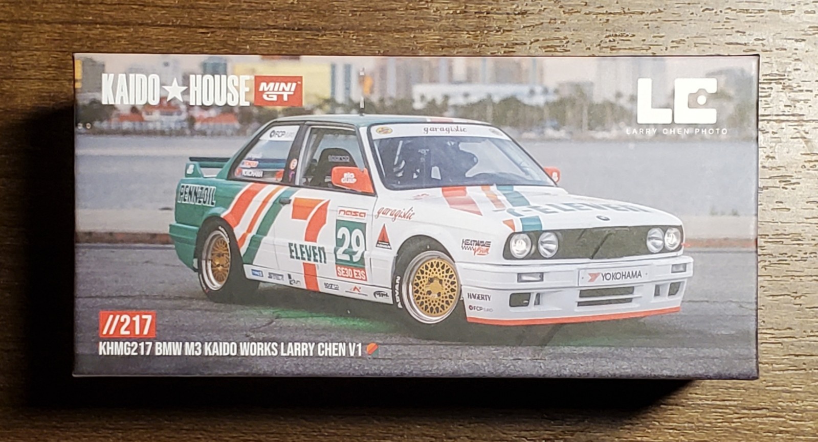 Kaido House x Mini GT BMW M3 Larry Chen 7-Eleven 1/64 KHMG217