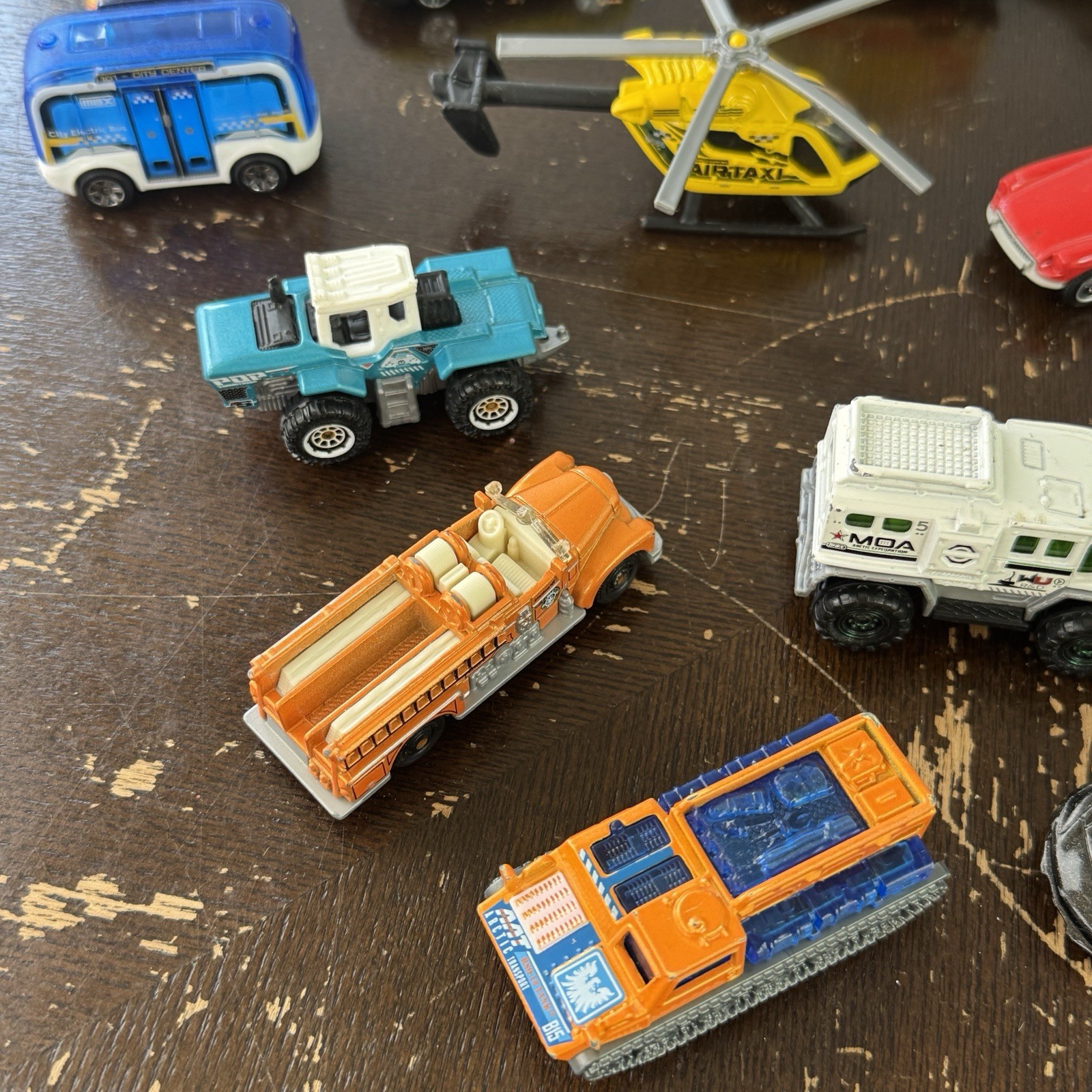 Matchbox 1/64 Lot Of 17 Die Cast And Plastic Cars Helicopters Trucks
