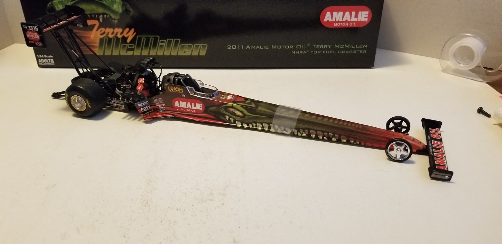 Terry Mcmillen 2011 AMALIE MOTOR OIL NHRA Top Fuel Dragster 1/24 By AUTO WORLD