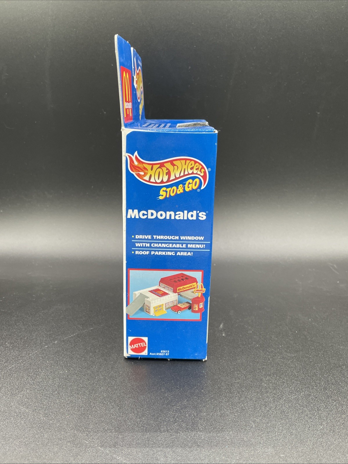 Hot Wheels Sto & Go – McDonald’s Drive Through Window with Menu – Blue Car 1995