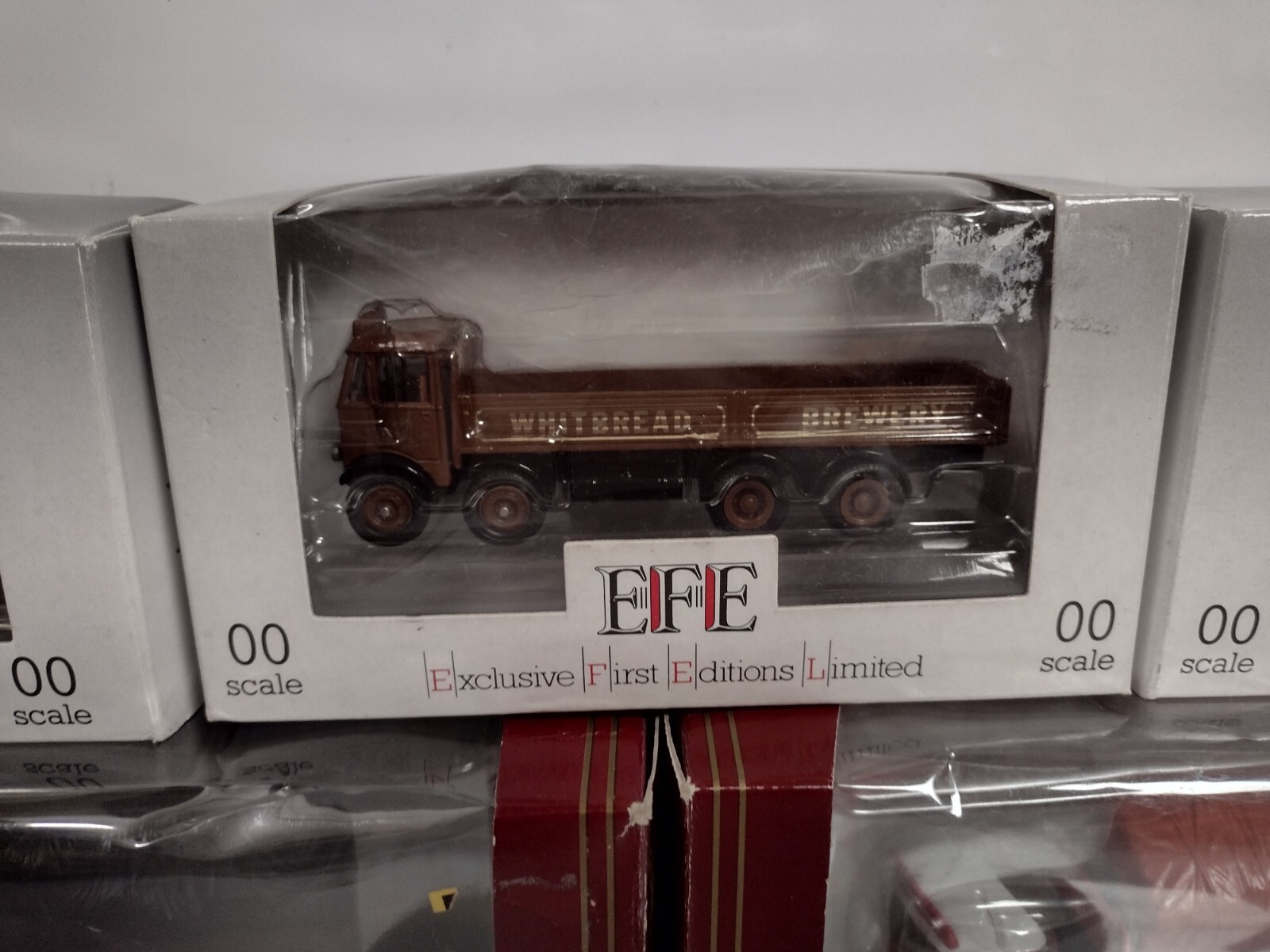 Exclusive First Editions Commercial Trucks Ergo Artic Parkinson die cast