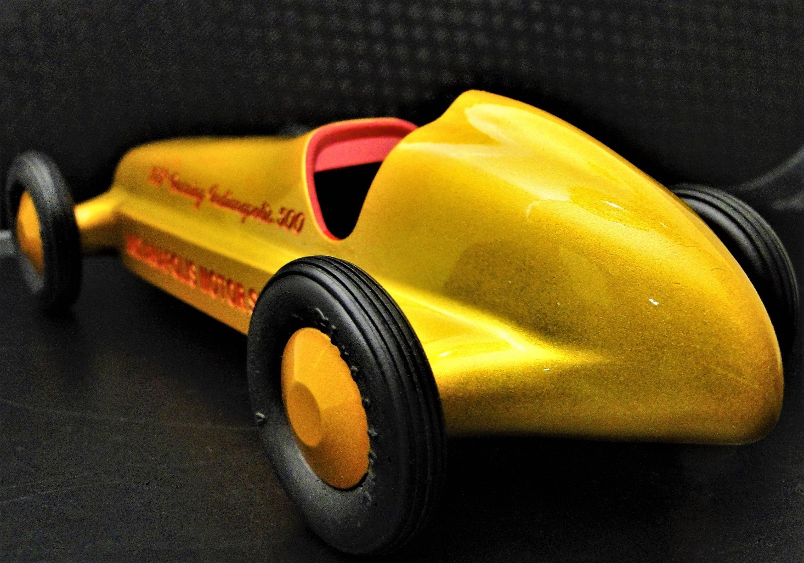 Boyle Special Wilbur Shaw Model Racer Race Indy Car Carousel Gold 1:18
