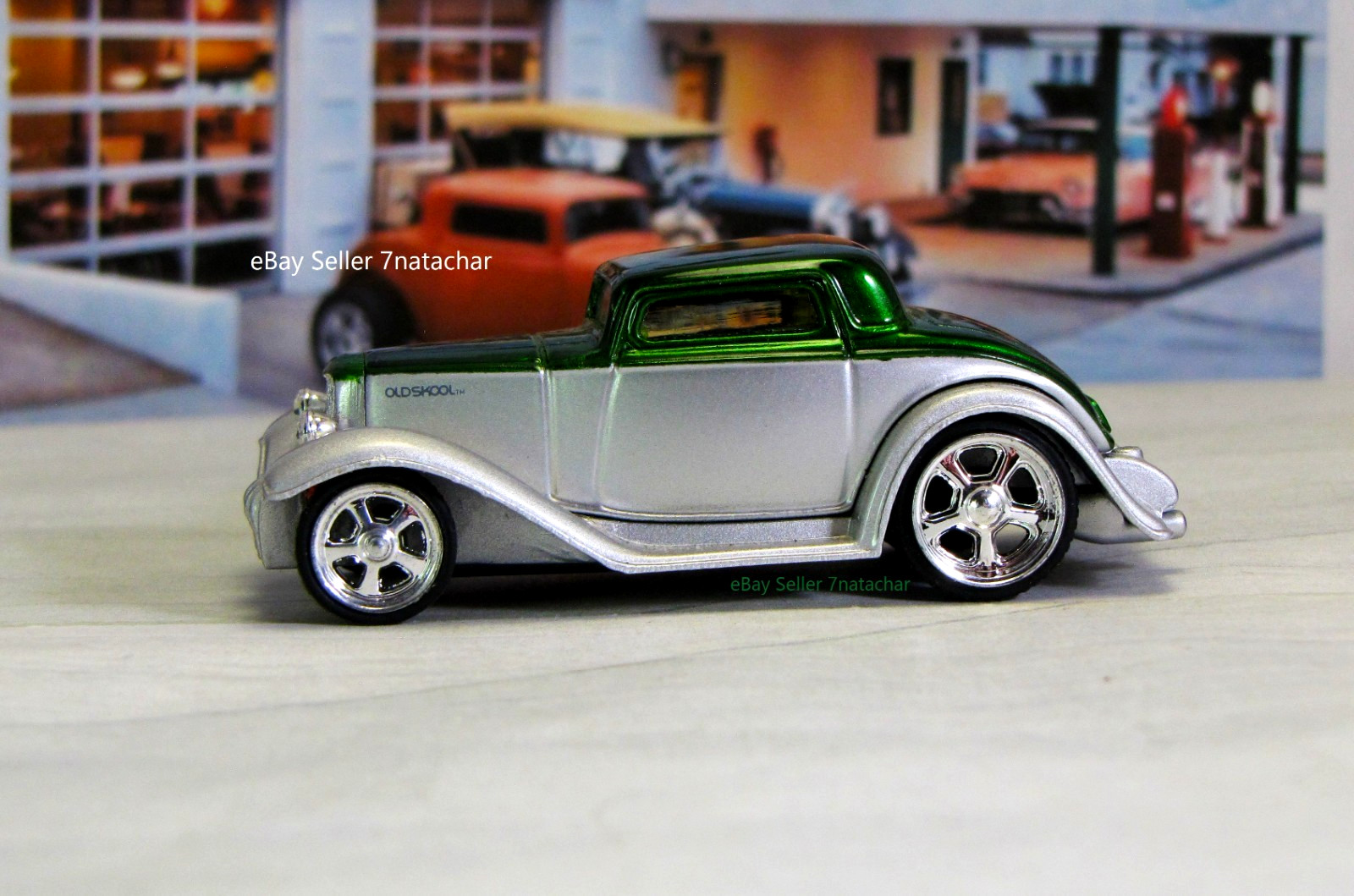 1932 Ford 3 Window Coupe Chop Top Flathead V8 Hot Rod Model 1/64 Scale