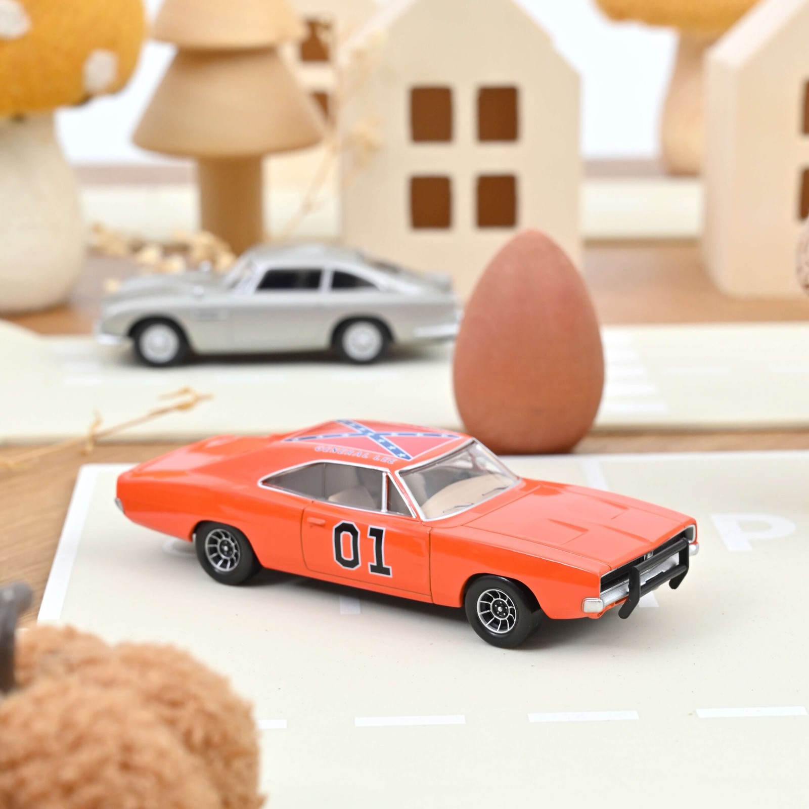 1969 Dodge Charger General Lee Bo and Luke Duke’s car in 1:43 scale by Norev