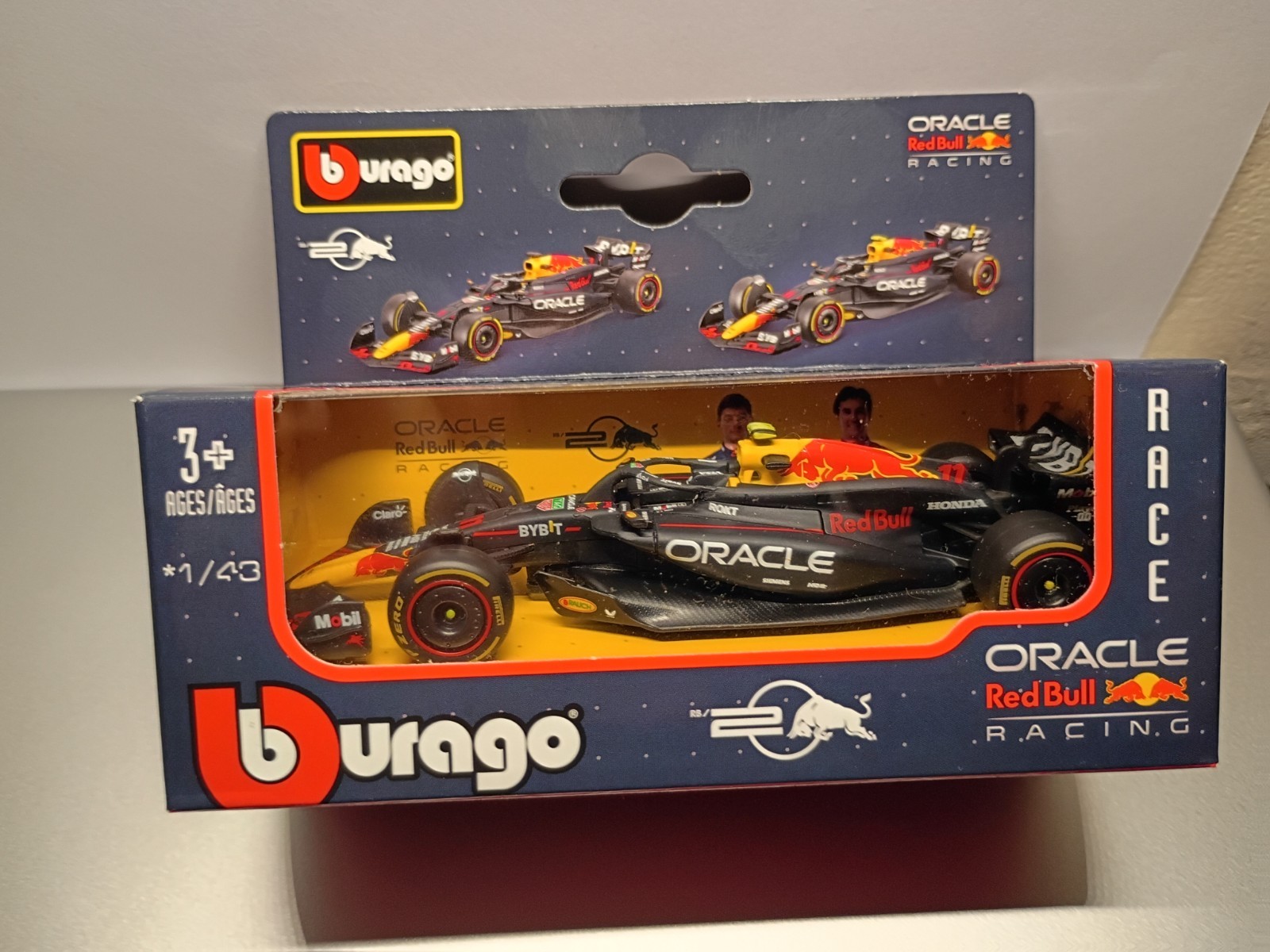 Burago Oracle Red Bull Racing Formula 1 F1 1:43 Scale Diecast Maisto NIP