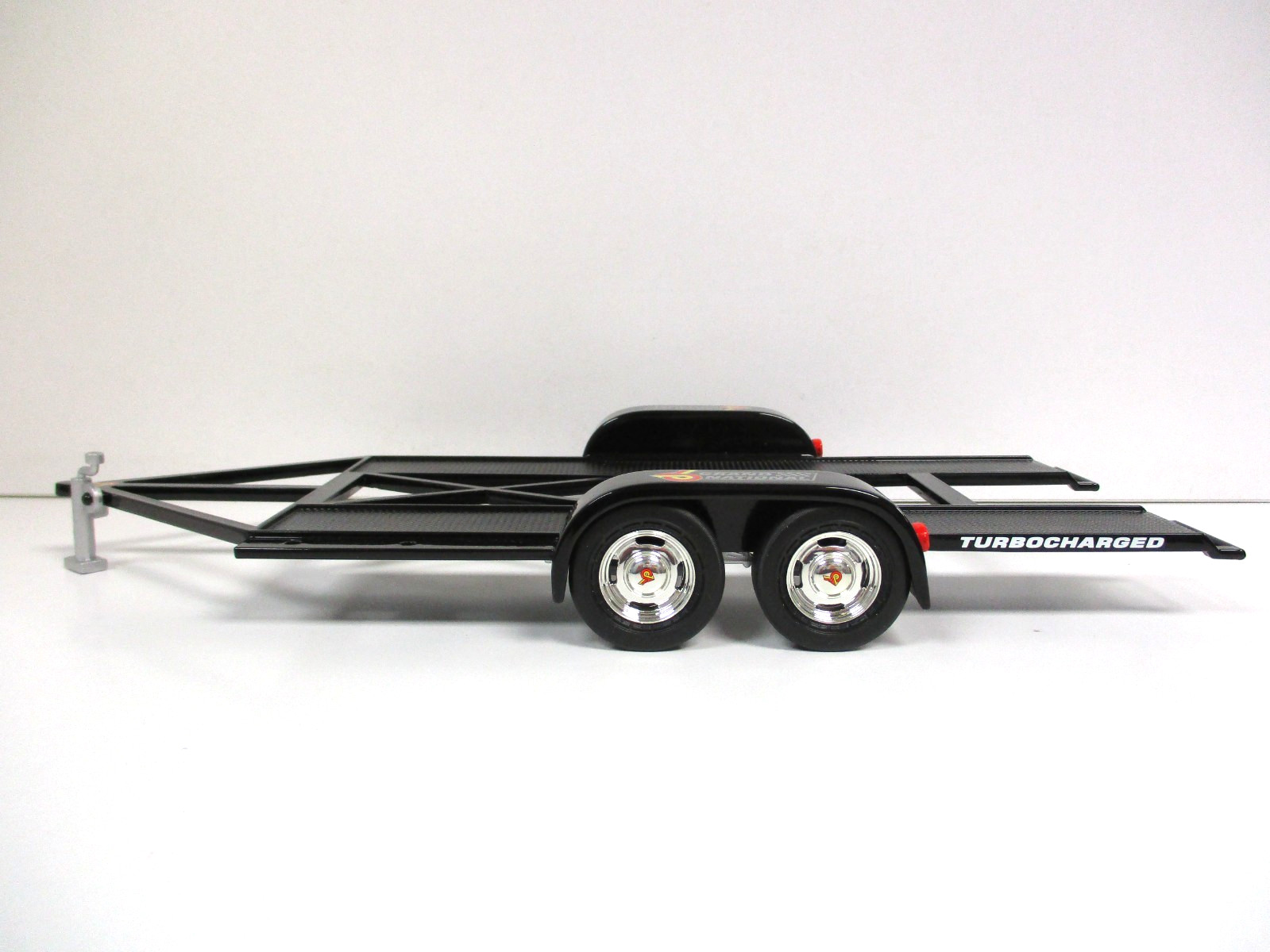 GMP – BUICK GRAND NATIONAL OPEN CAR TRAILER / DRAG WHEEL AND TIRE SET – 1/18