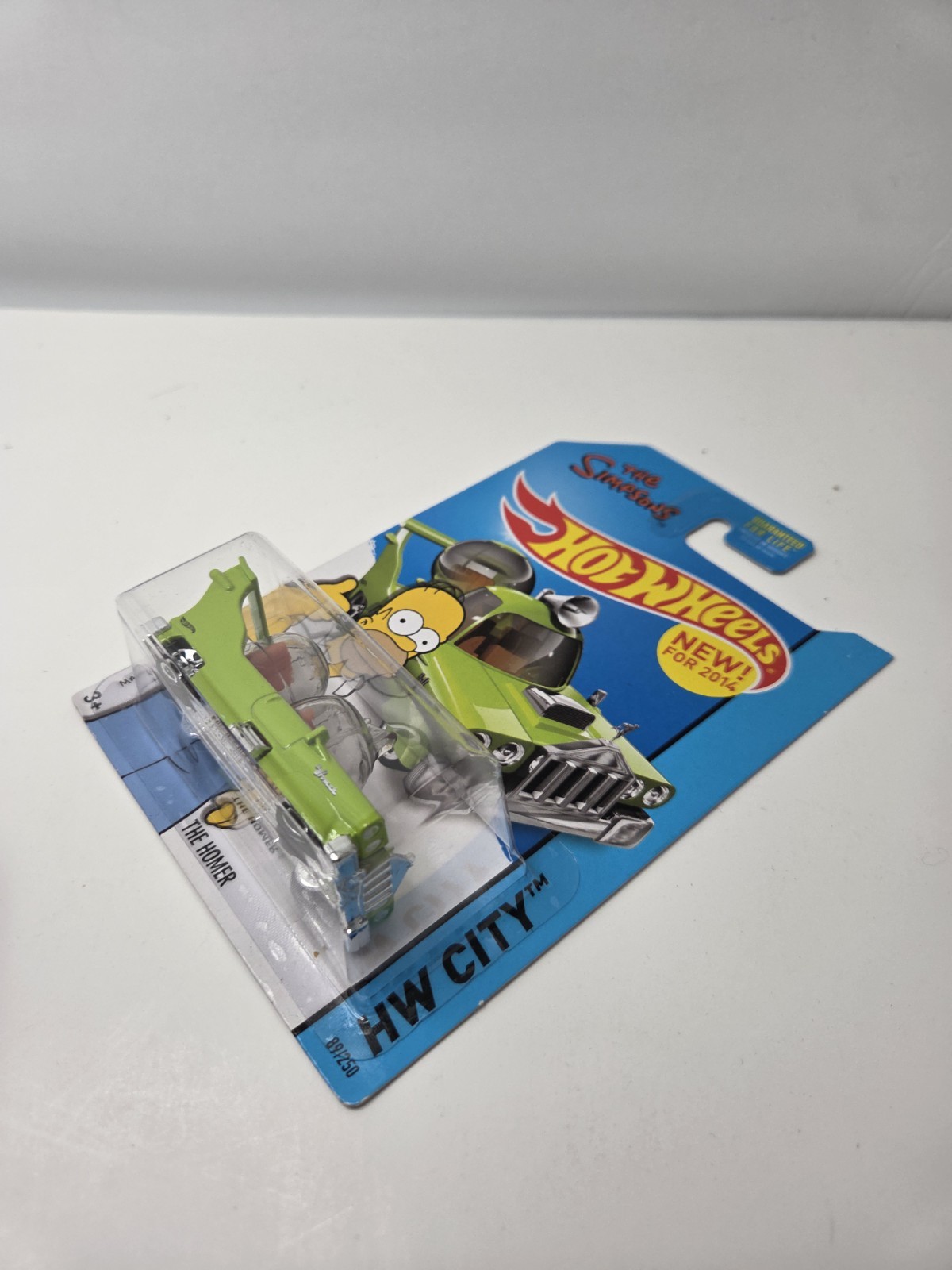 Hot Wheels HW City Simpsons Family Car The Homer