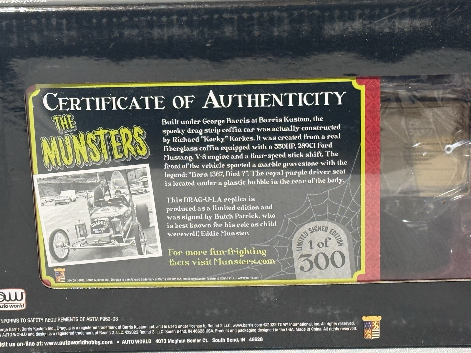 1/18 Auto World Dragula Munsters 1 of 300 SIGNED Butch Patrick Silver Screen