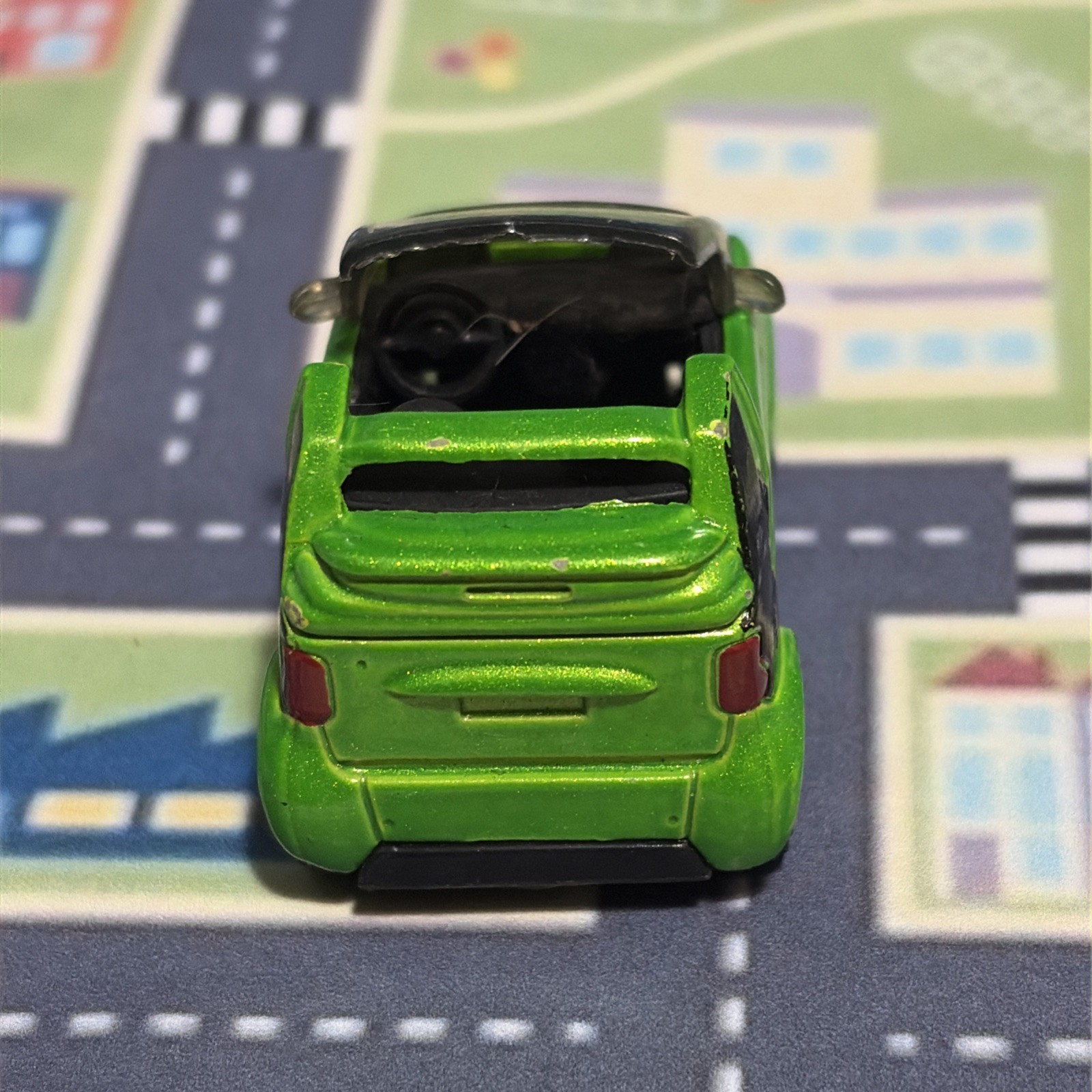 2009 Matchbox MBX Metro Rides #28 Smart Fortwo Cabrio Green Metallic 1:64 NM