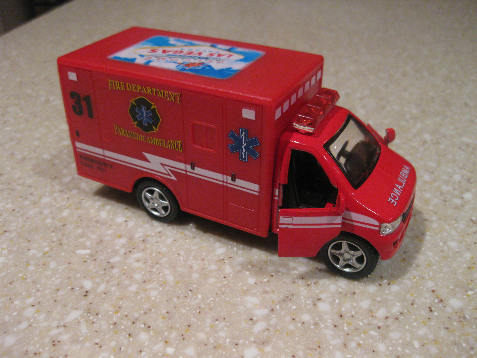 LAS VEGAS FIRE DEPTARTMENT RED AMBULANCE 5″ DIECAST PLASTIC PULLBACK ACTION