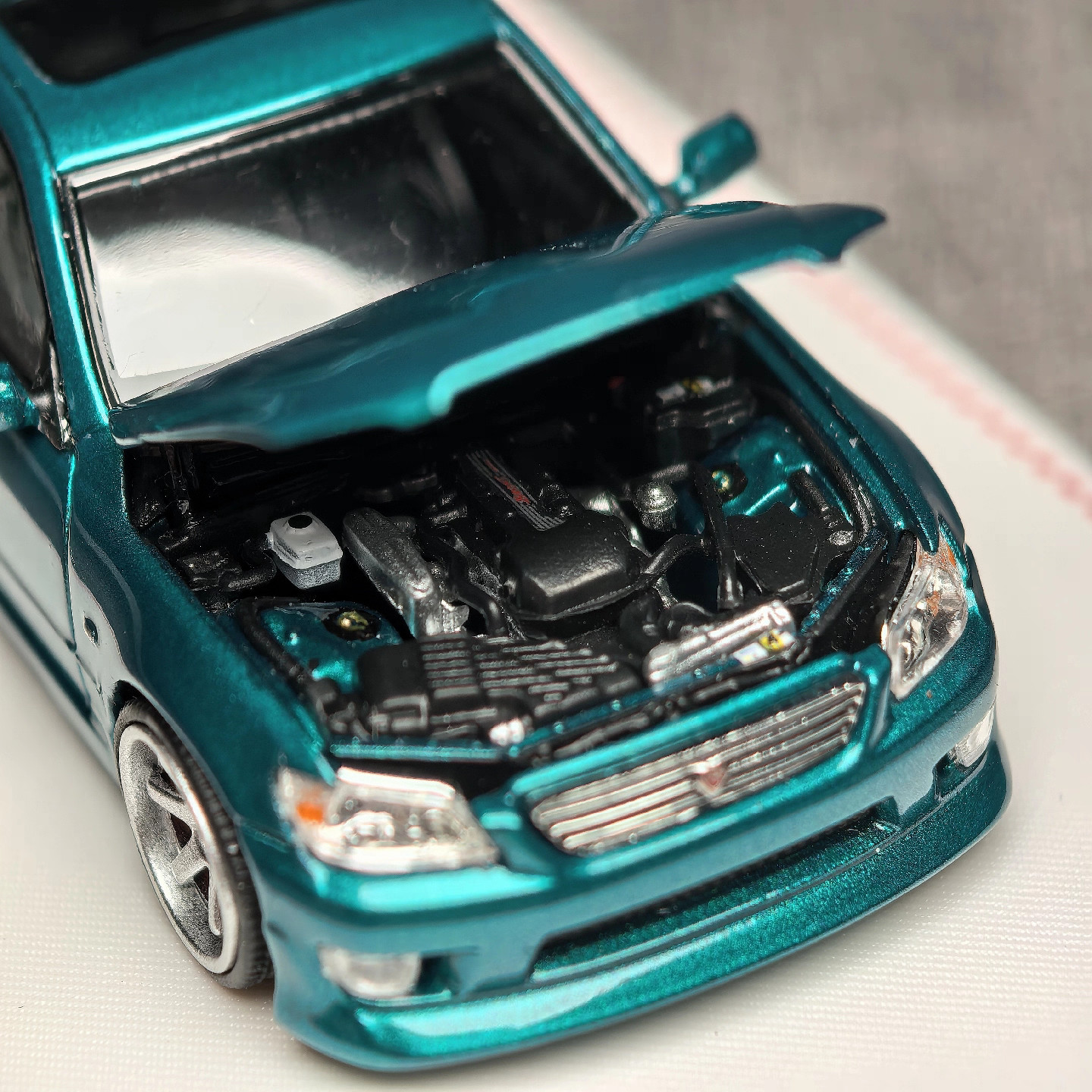Model One 1:64 Toyota Altezza RS200 SXE10 Emerald Green
