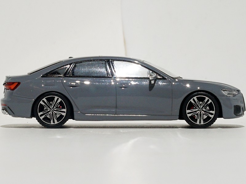1:64 Masdi 2024 Audi S6 Nardo Grey‌
