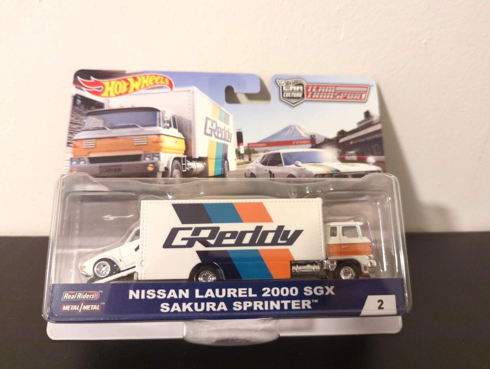 HOT WHEELS 2018 Team Transport #2 Nissan Laurel 2000 SGX Sakura Sprinter