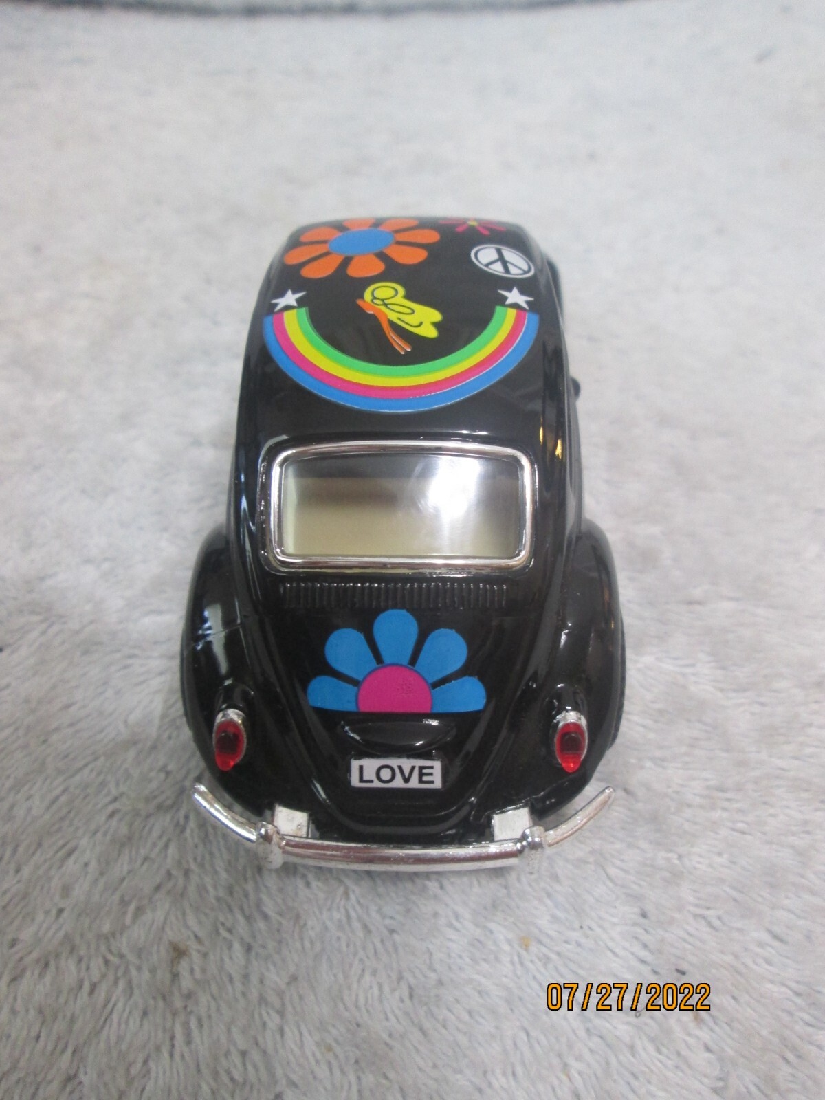 Set Of 3 Kintoy Die Cast Volkswagen Beetle 1967 Cars (2 Happy Flower 1 Police)