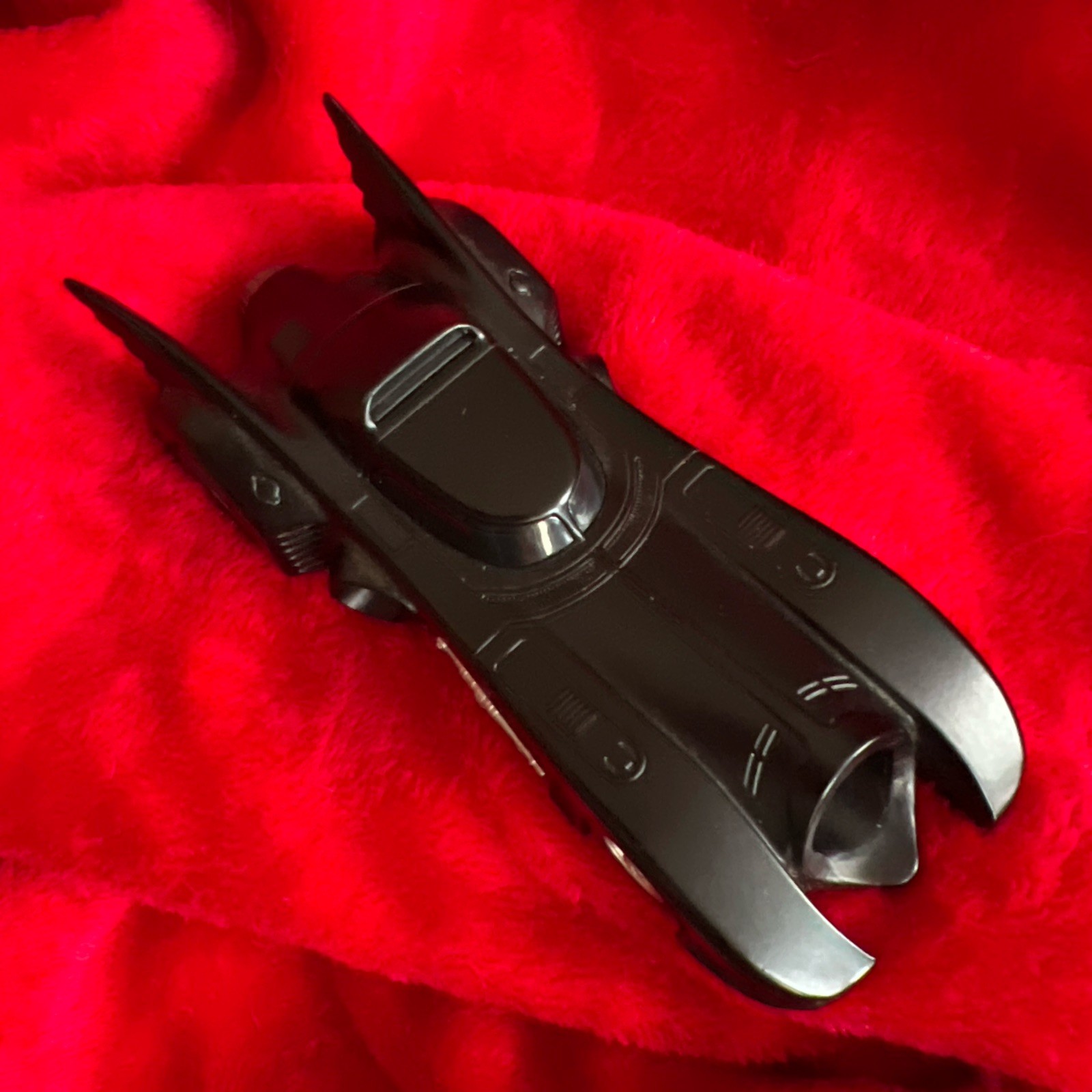 TM & DC Comics Collectibles Batmobile Batman Car TV Series Model S12
