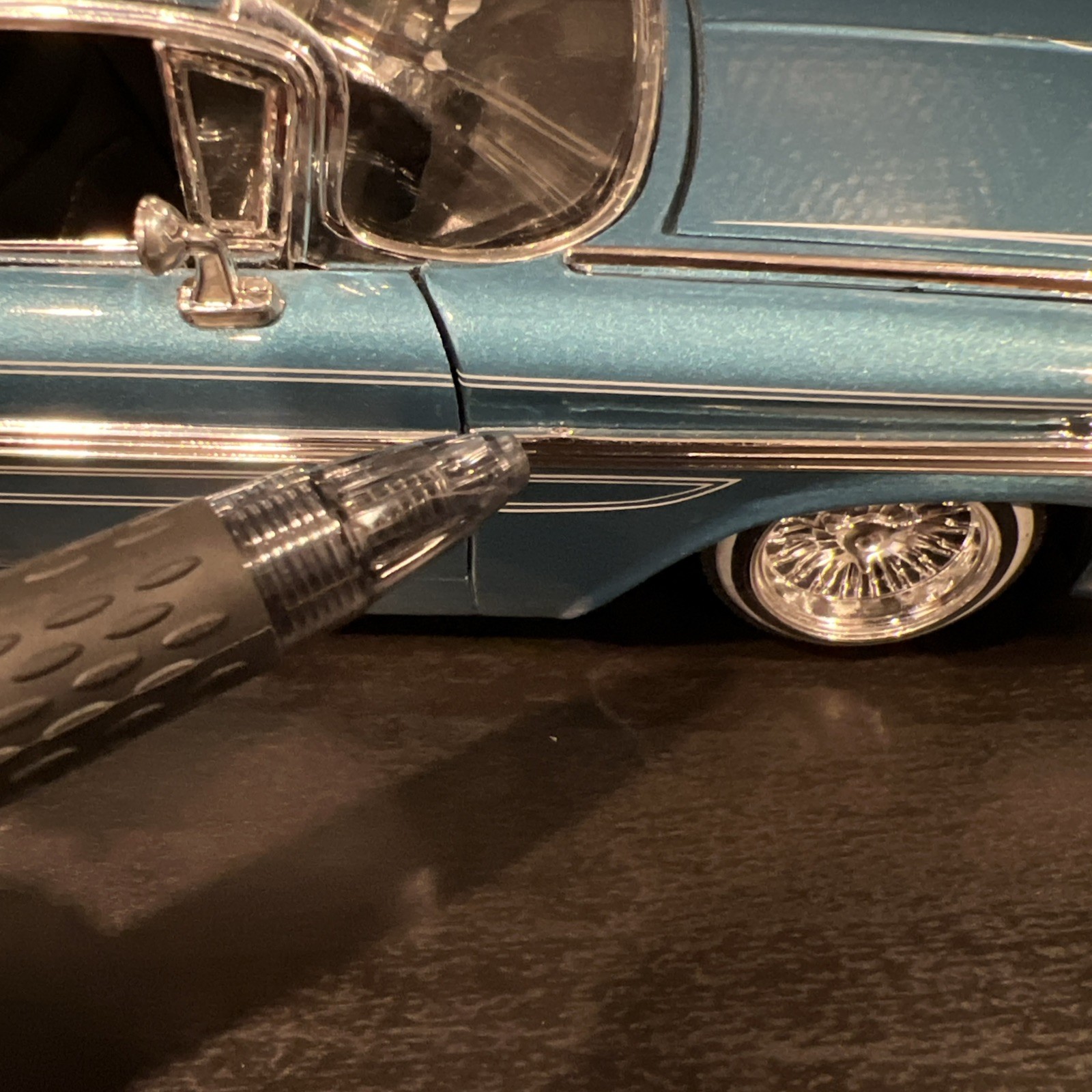 RARE 2001 Jada Toys Street Low 1959 Chevy Impala Blue 1/24 Lowrider Diecast