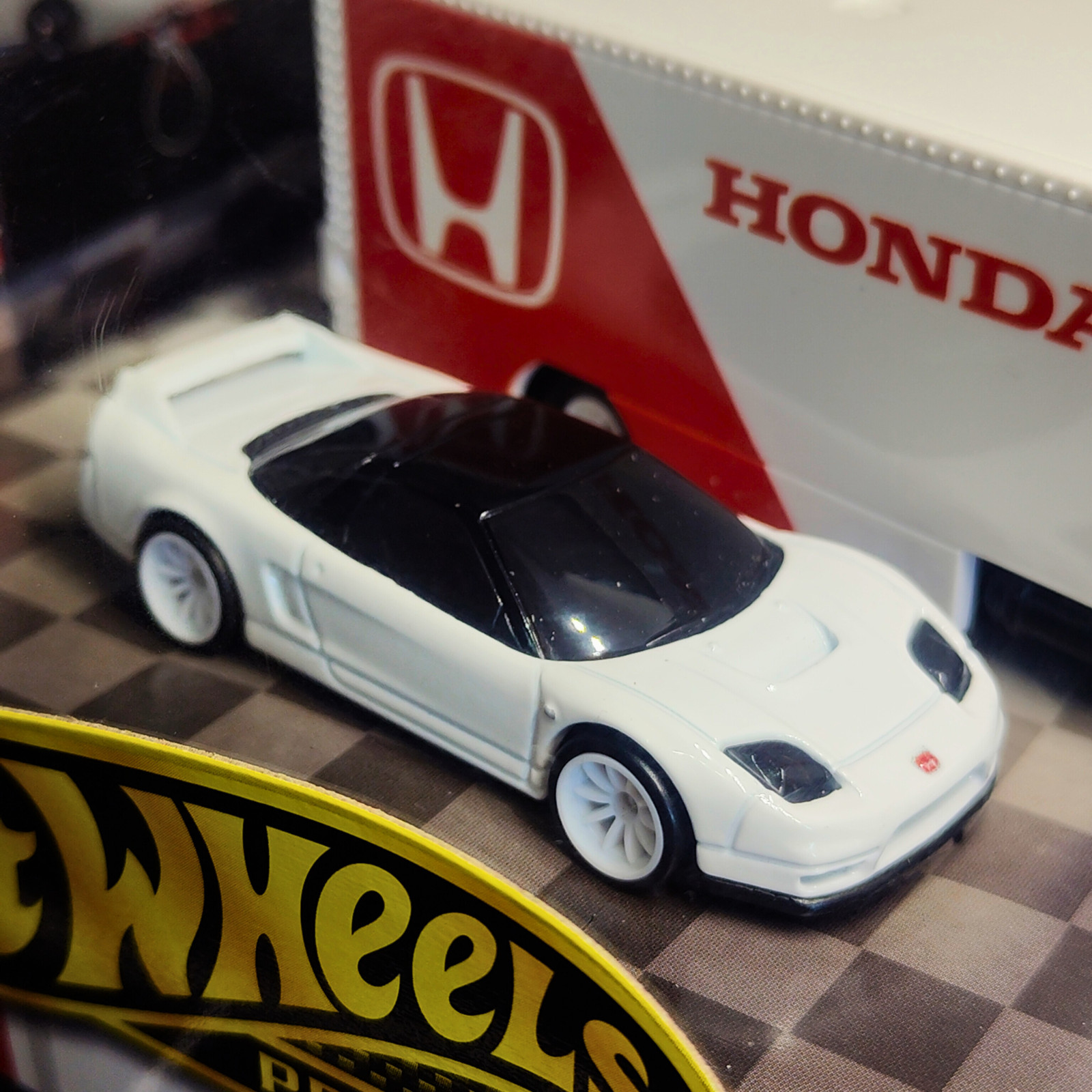 Hot Wheels 2025 Premium Collector Diorama Honda Set Civic Type-R, NSX-R, S2000