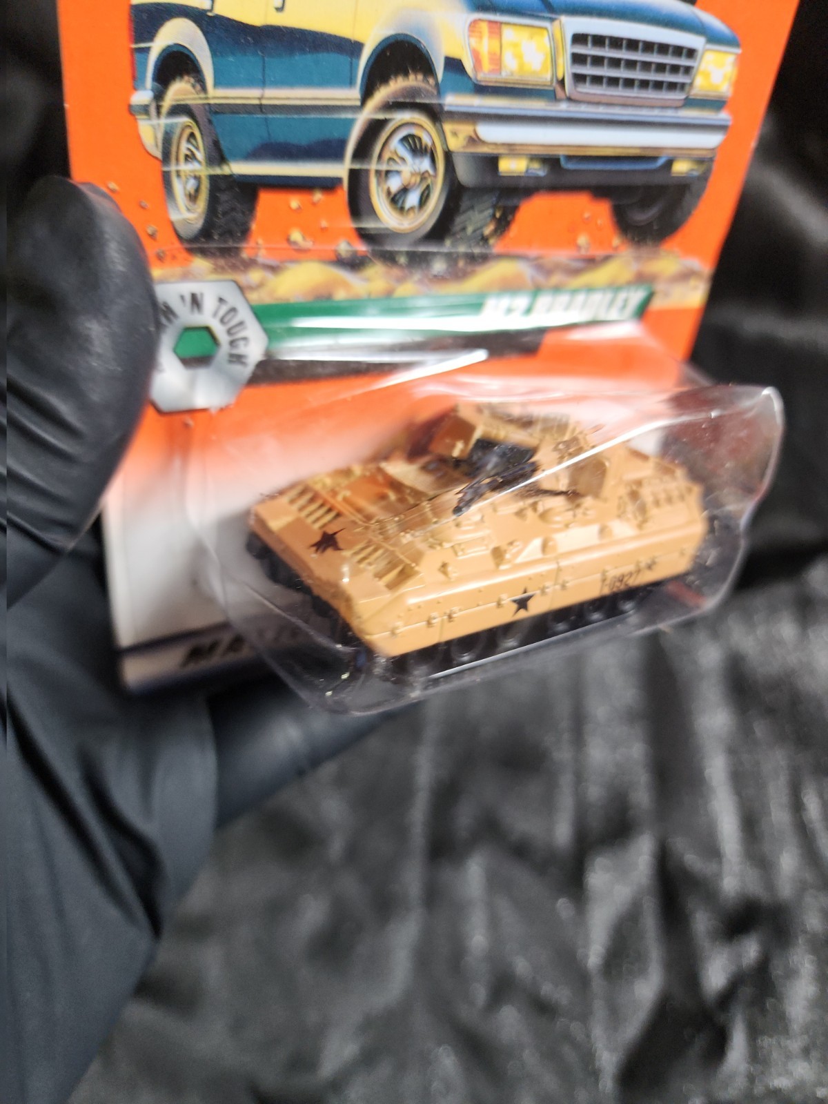 Matchbox Rough N Tough M2 Bradley Tank Military T-0927 Tan