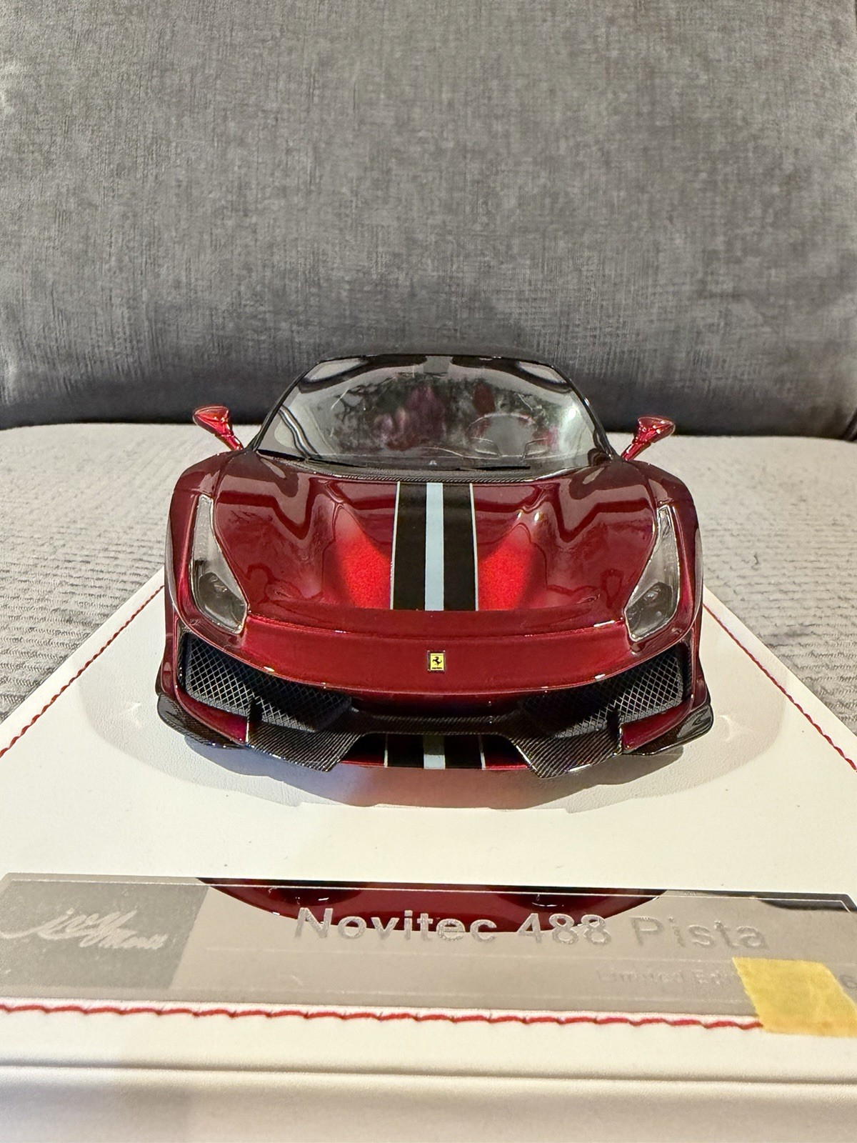 1/18 IVY Model Novitec Ferrari 488 Pista Rosso Red Metallic Limited With Case