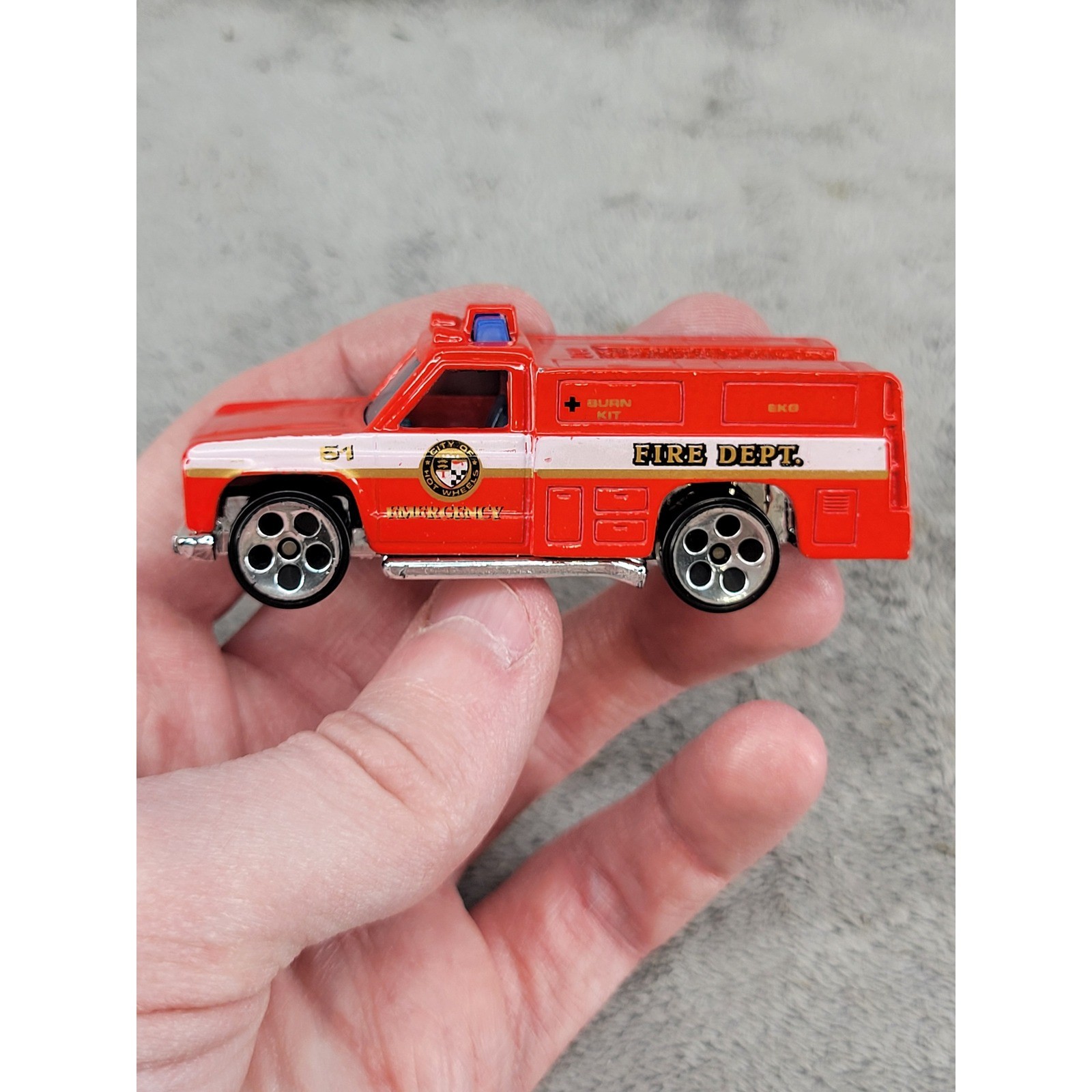 Hot Wheels Fire Dept Emergency Rescue Truck Red Diecast 1974 Mattel