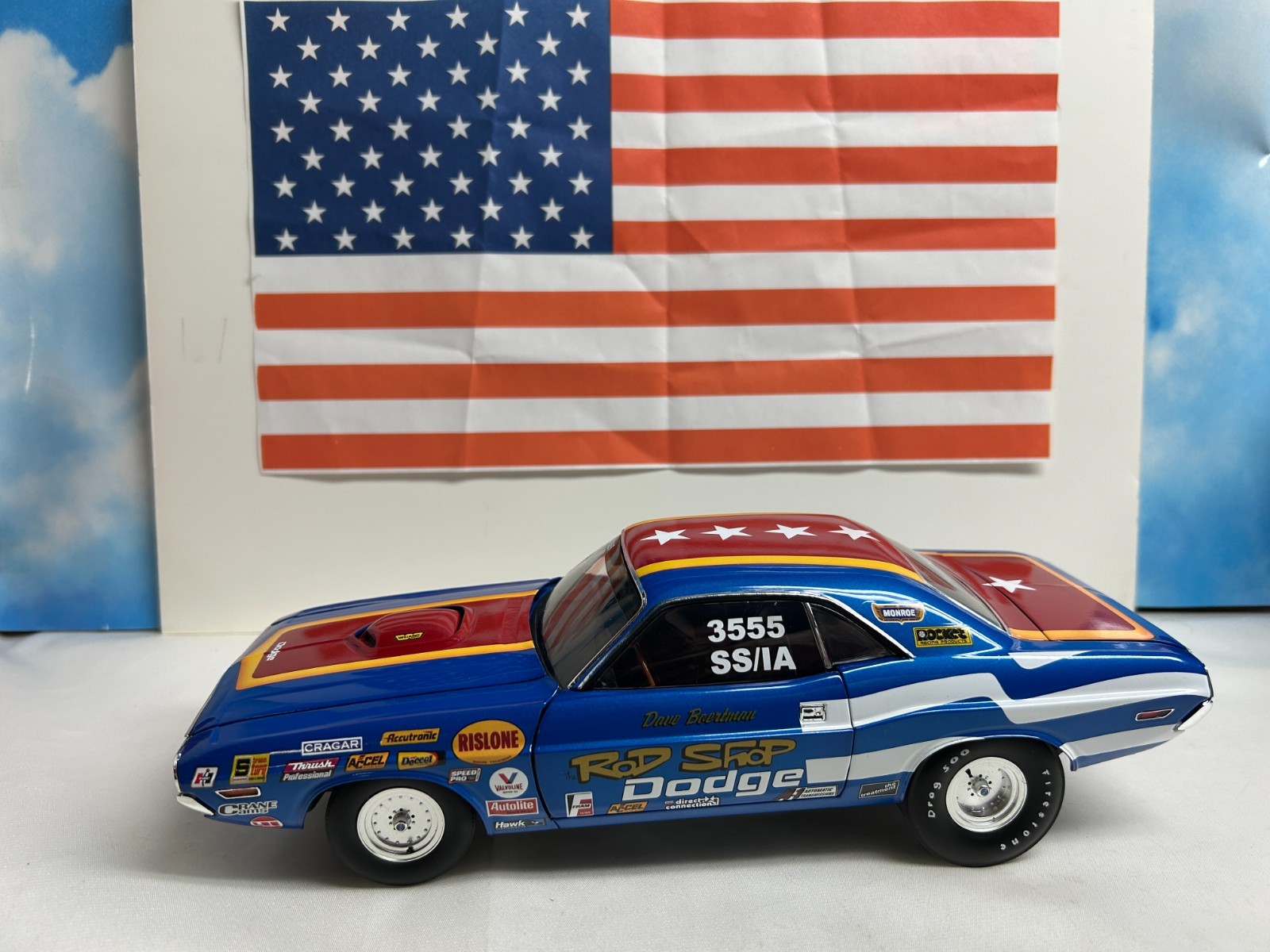 1:18 ATOMIC AUTO KRAFTERS ROD SHOPS 1971 DODGE CHALLENGER 1 OF 300