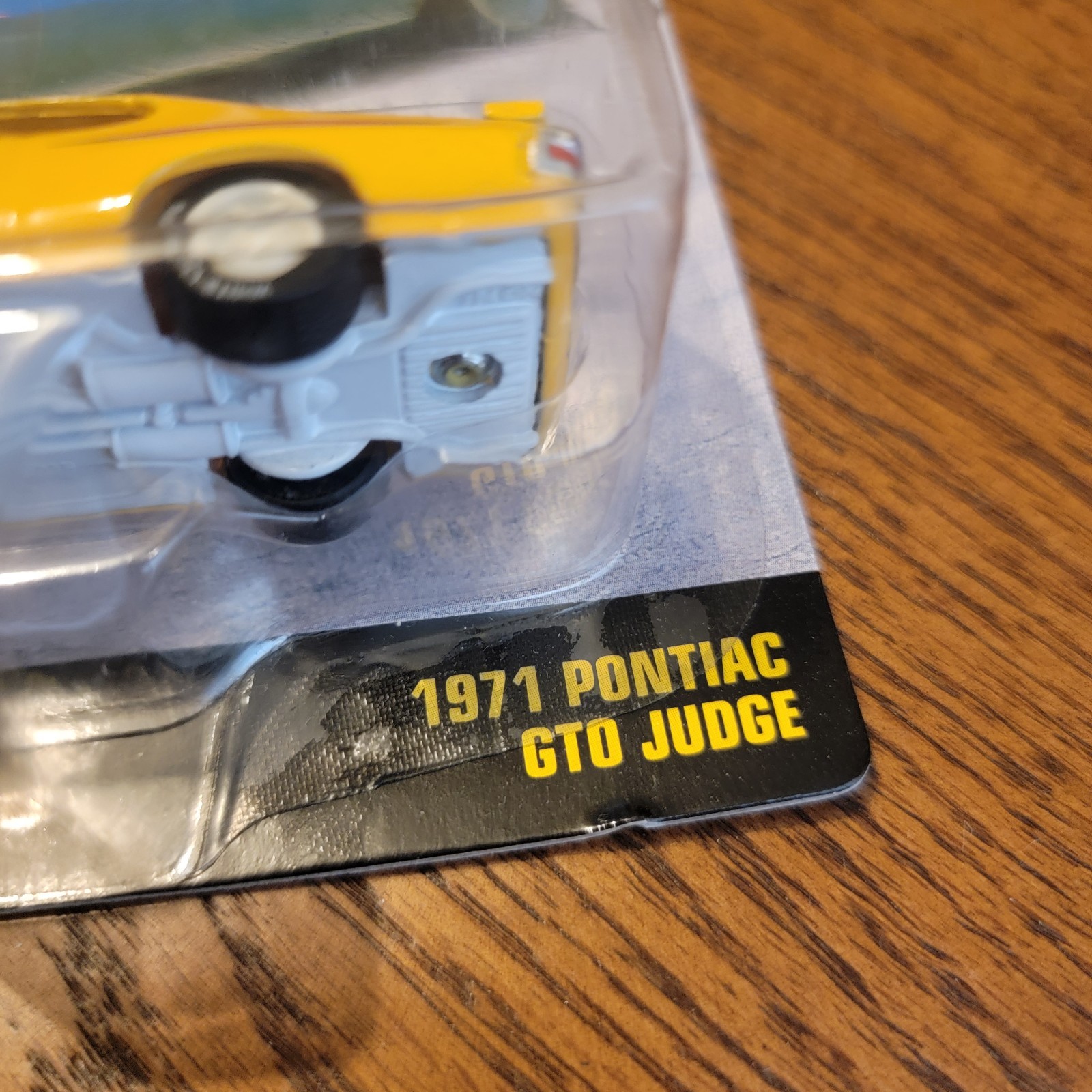 Johnny Lightning 1971 Pontiac GTO Judge White Lightning Chase Muscle Cars USA