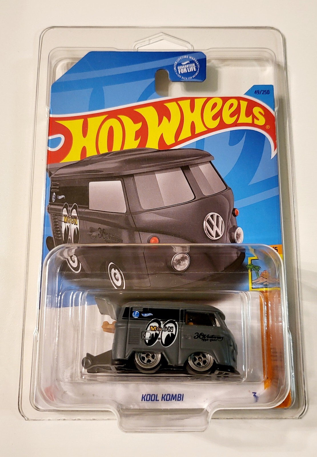 🔥🔥 Hot Wheels Kool Kombi Surf’s Up Moon Eyes Gray 2023 SUPER CUSTOM