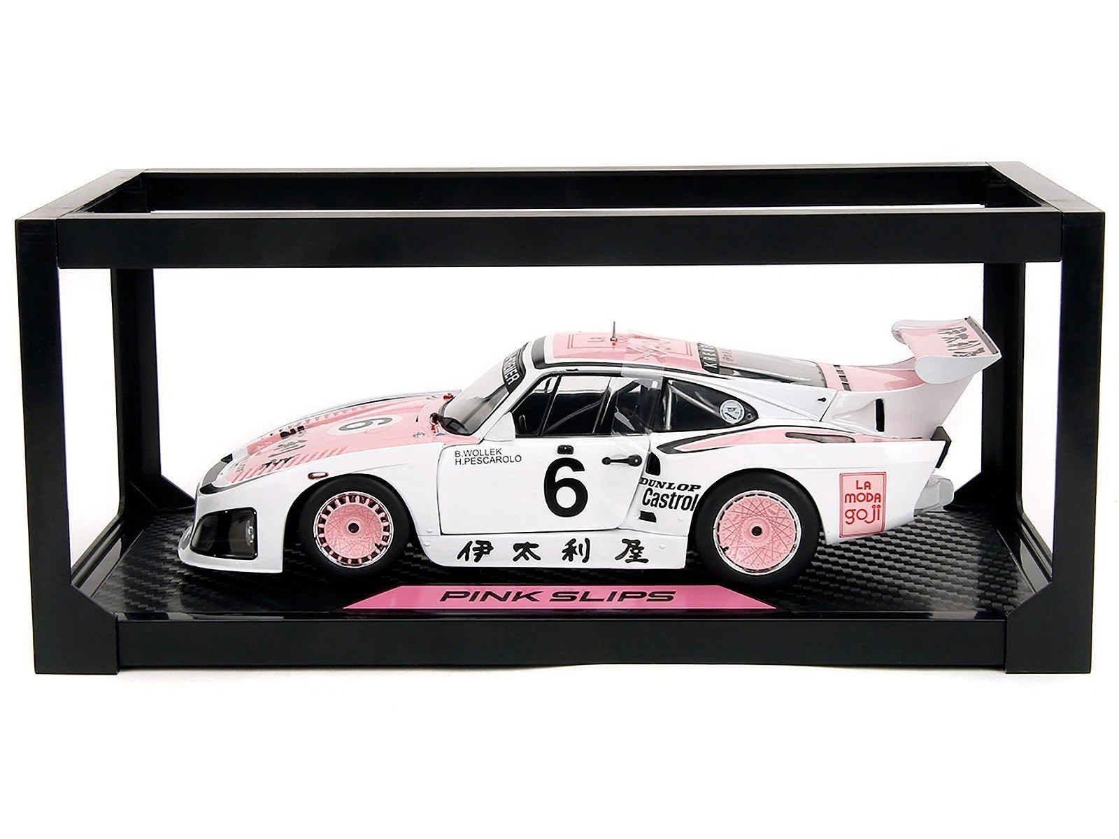 Jada 1:18 1981 Porsche 935 K3 – 1000KM Suzuka 1981 White/Pink Model Car 36386-7B