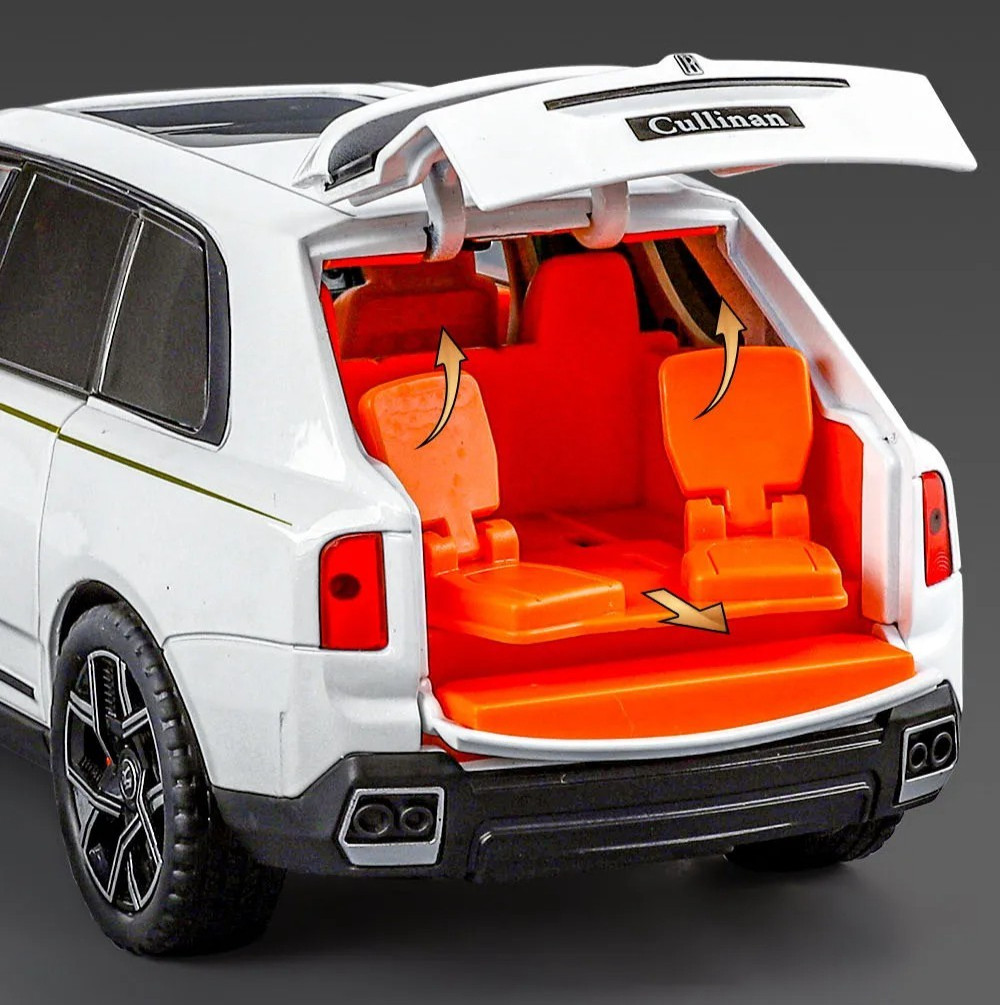 1:24 Rolls Royce Cullinan Alloy Diecast Car Model Vehicle Collection Gift NEW