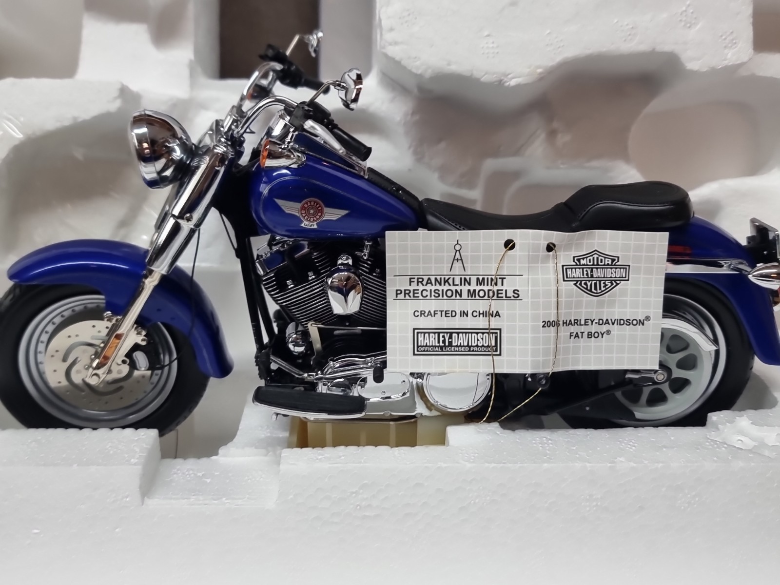 Franklin Mint 1:10 Scale 2006 Harley Davidson Fat Boy New With Papers