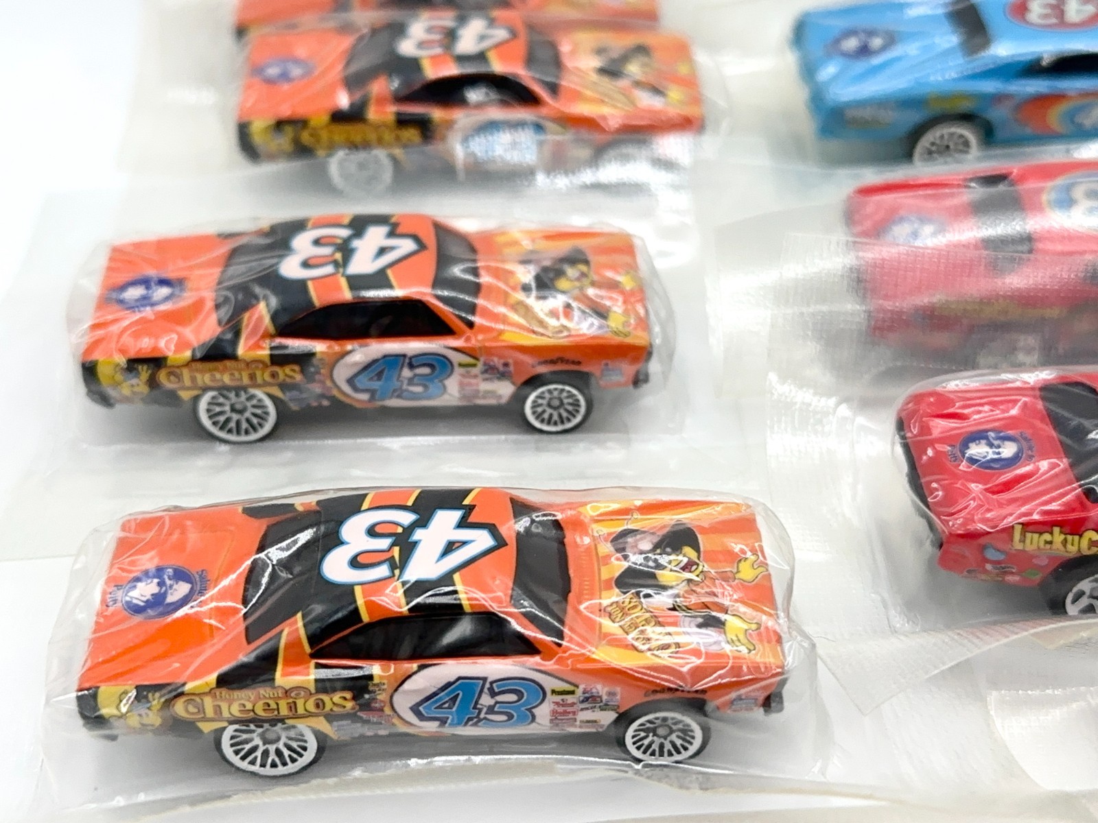 (20+) Hot Wheels & LEGO Cereal Baggie Richard Petty & More Lot of Cars SEALED!