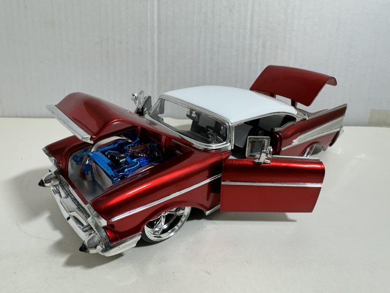 JADA DUB CITY 1957 CHEVY BEL AIR CANDY RED 1:24 DIECAST MODEL CAR NEW NO BOX