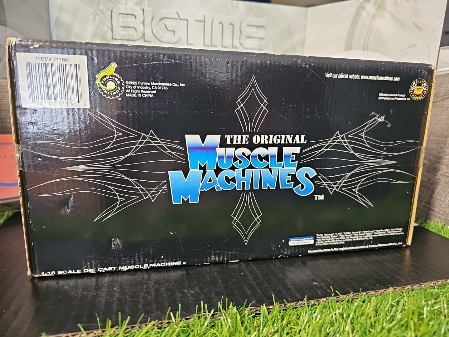 Vntg 2002 Muscle Machines 1933 Ford Coupe 1:18 Diecast Car NISB