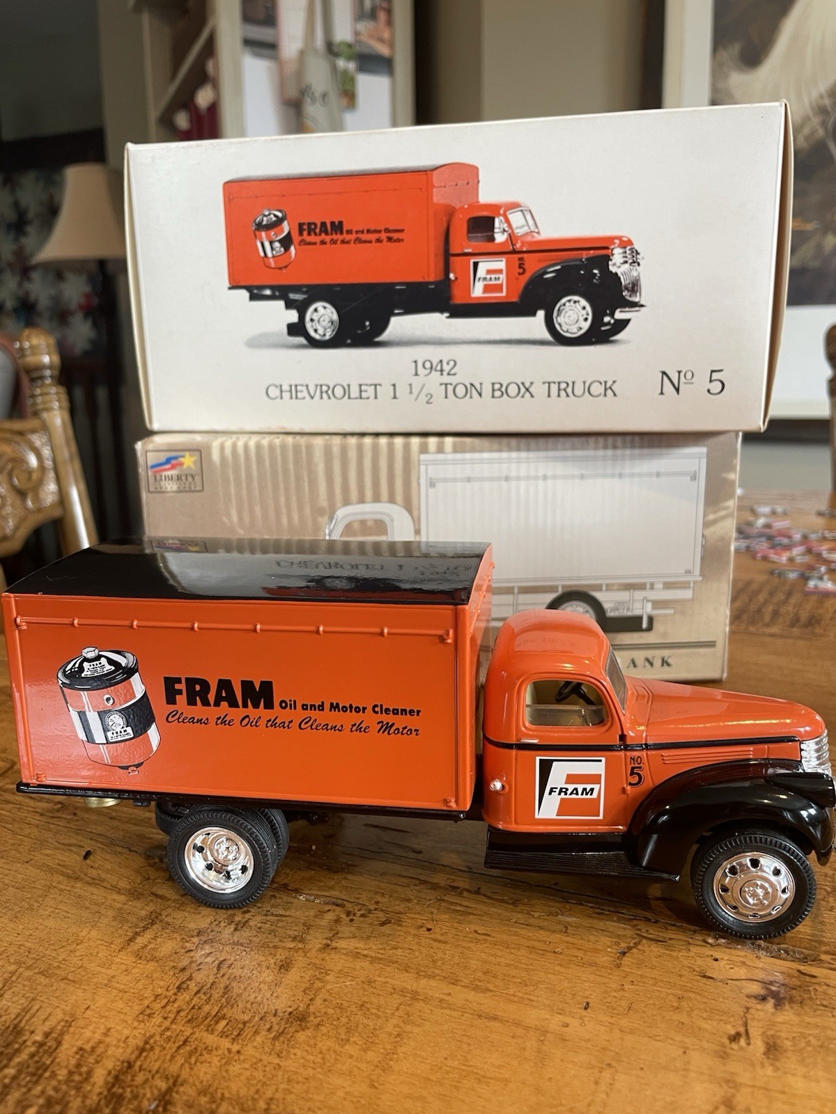 Liberty Classics 1942 Chevrolet 1 1/2 Ton Box Truck Bank Diecast Orange 6275