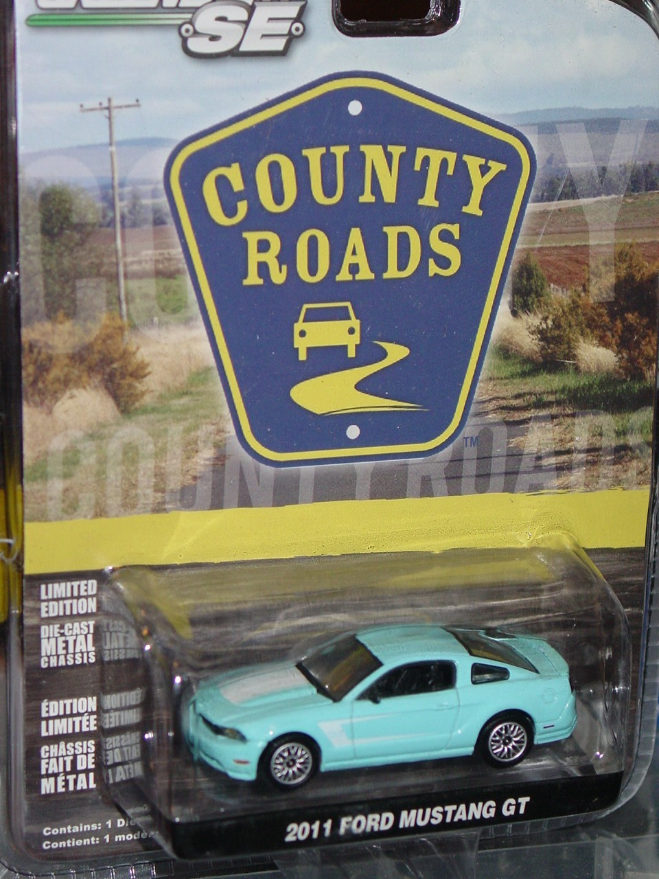 Greenlight 2011 FORD MUSTANG GT COLLECTIBLE MUSCLE CAR -Light Blue, MIP