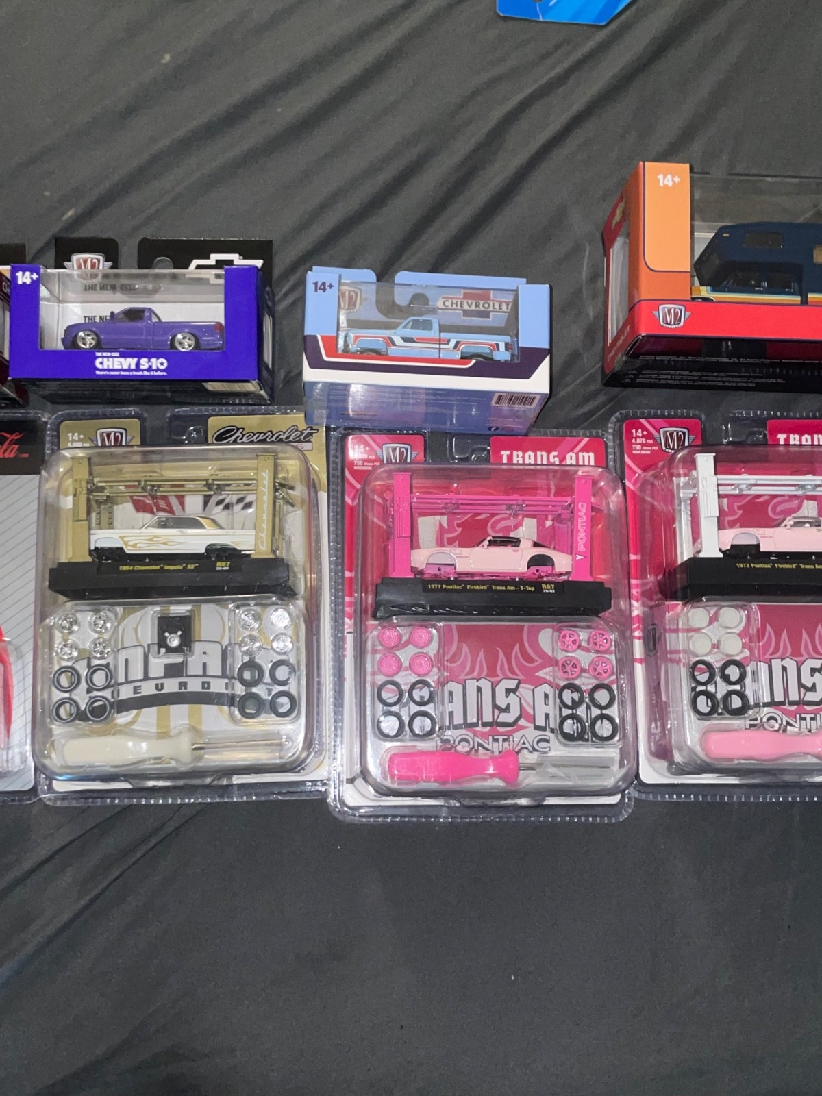 COLLECTOR-Hot Wheels, matchbox & M2 Lot of 80+ Diecast Cars Mixed Collection