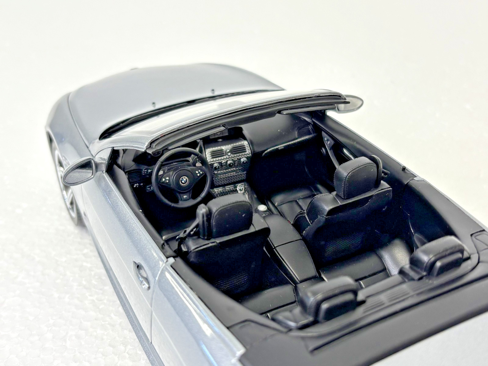 Rare * BMW M6 Convertible / Cabrio * Kyosho * 1/18 * Hard Top * Dark Gray * New