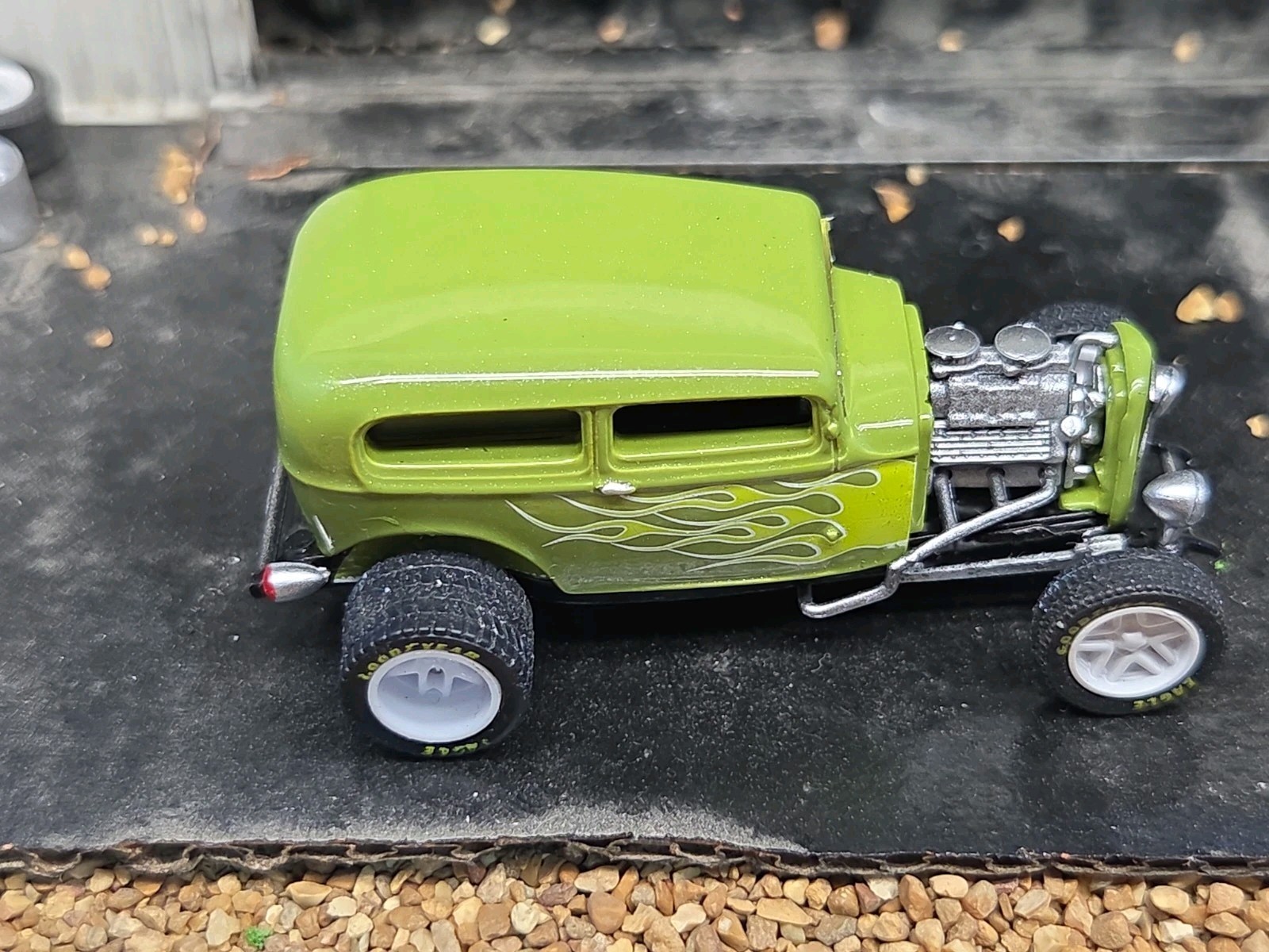 Custom 1:64 street Rat Rod lowered hot FORD chopped panel paddy wagon HotWheels