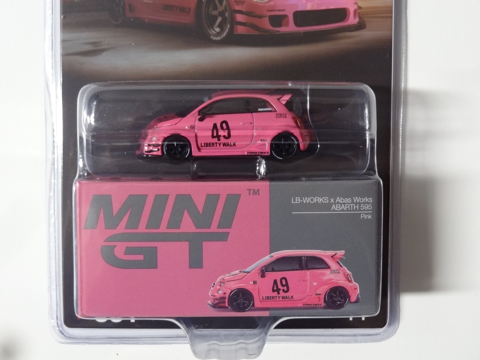 MINI GT #851 – PINK – LIBERTY WALK x ABAS WORKS ABARTH 595 – USA EXCLUSIVE