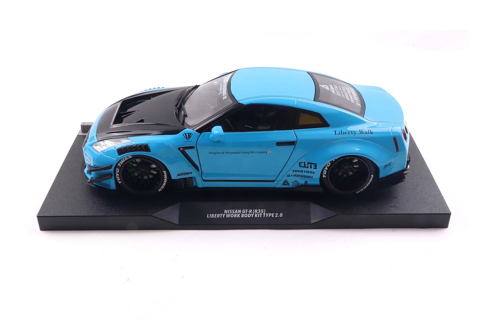 2023 NISSAN GT-R (R35) LIBERTY WALK BODY KIT 2.0 1/18 DIECAST SOLIDO S1805817