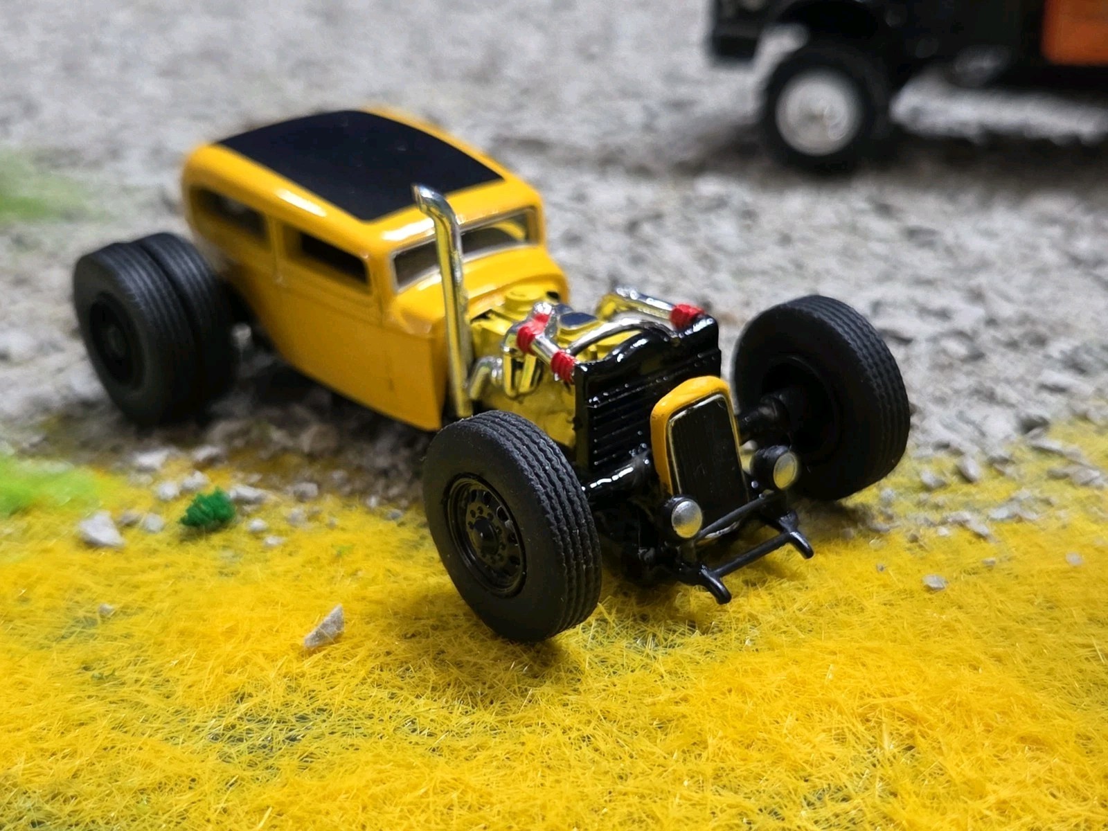 Custom 1:64 street Rat Rod lowered hot FORD chopped panel paddy wagon HotWheels