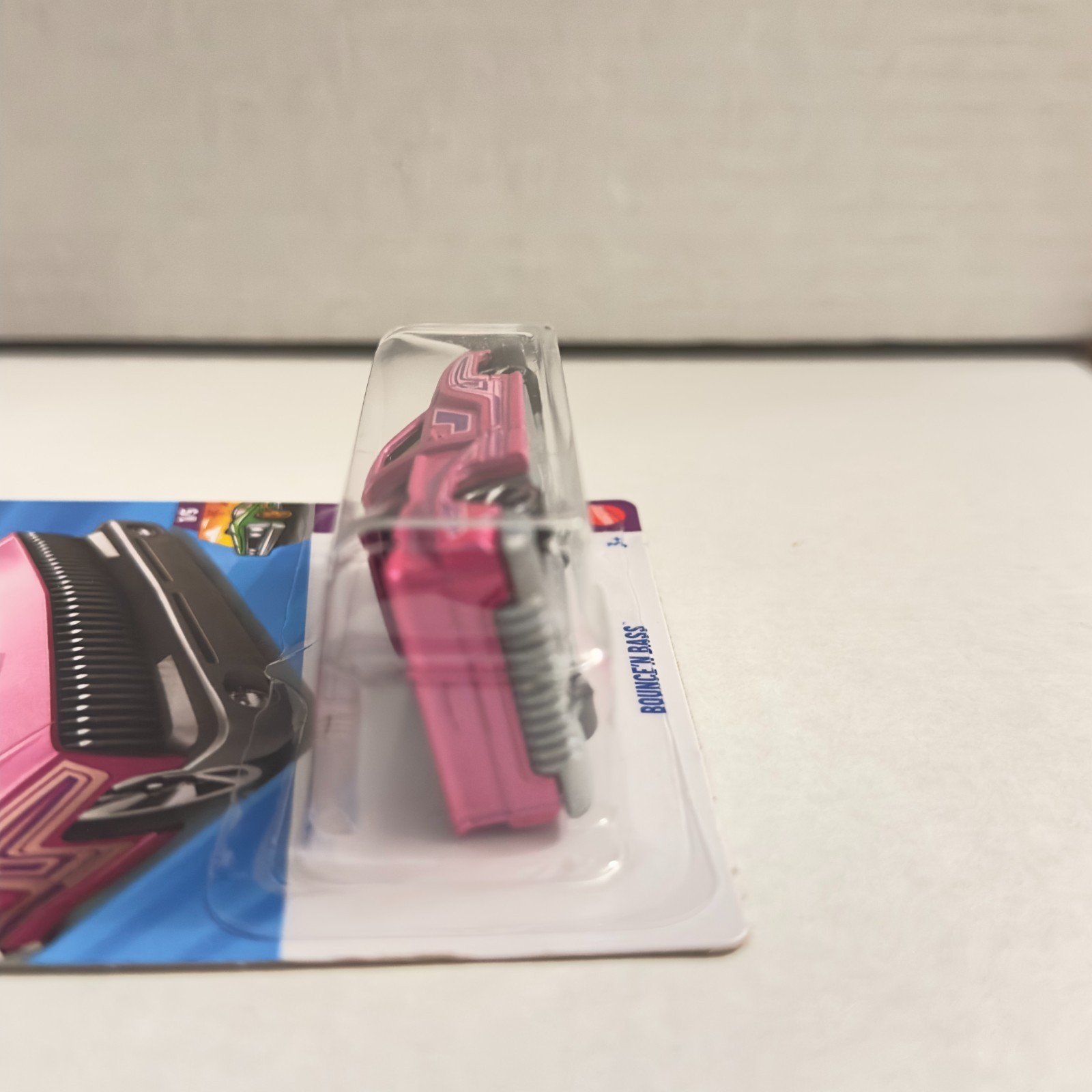 2026 Hot Wheels Bounce’n Bass 17/250 Layin’ Low Mattel Diecast Vehicle New
