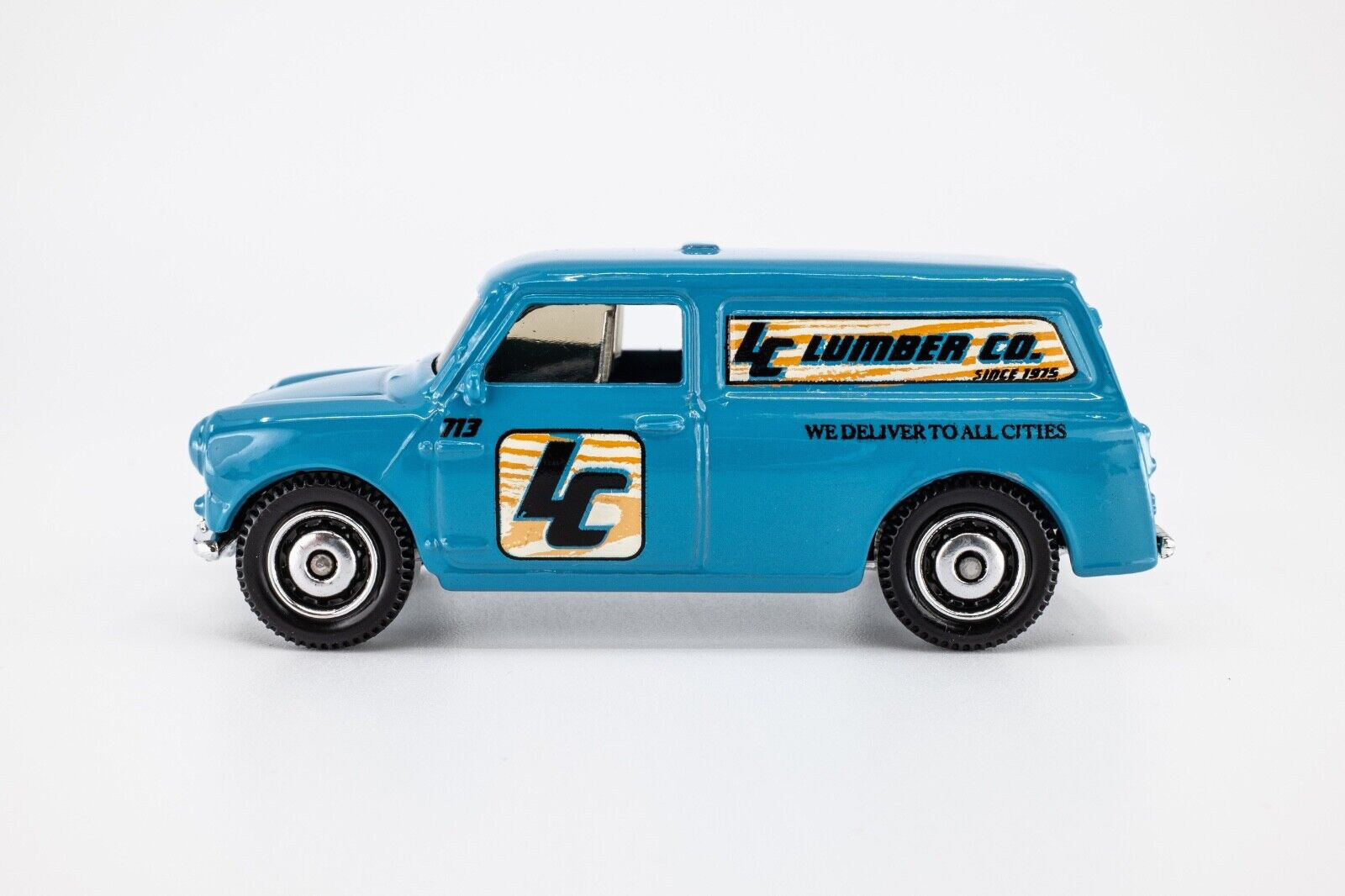 2009 Matchbox “Classic Cars” 1965 Austin Mini Van SKY BLUE | LUMBER CO. | MINT