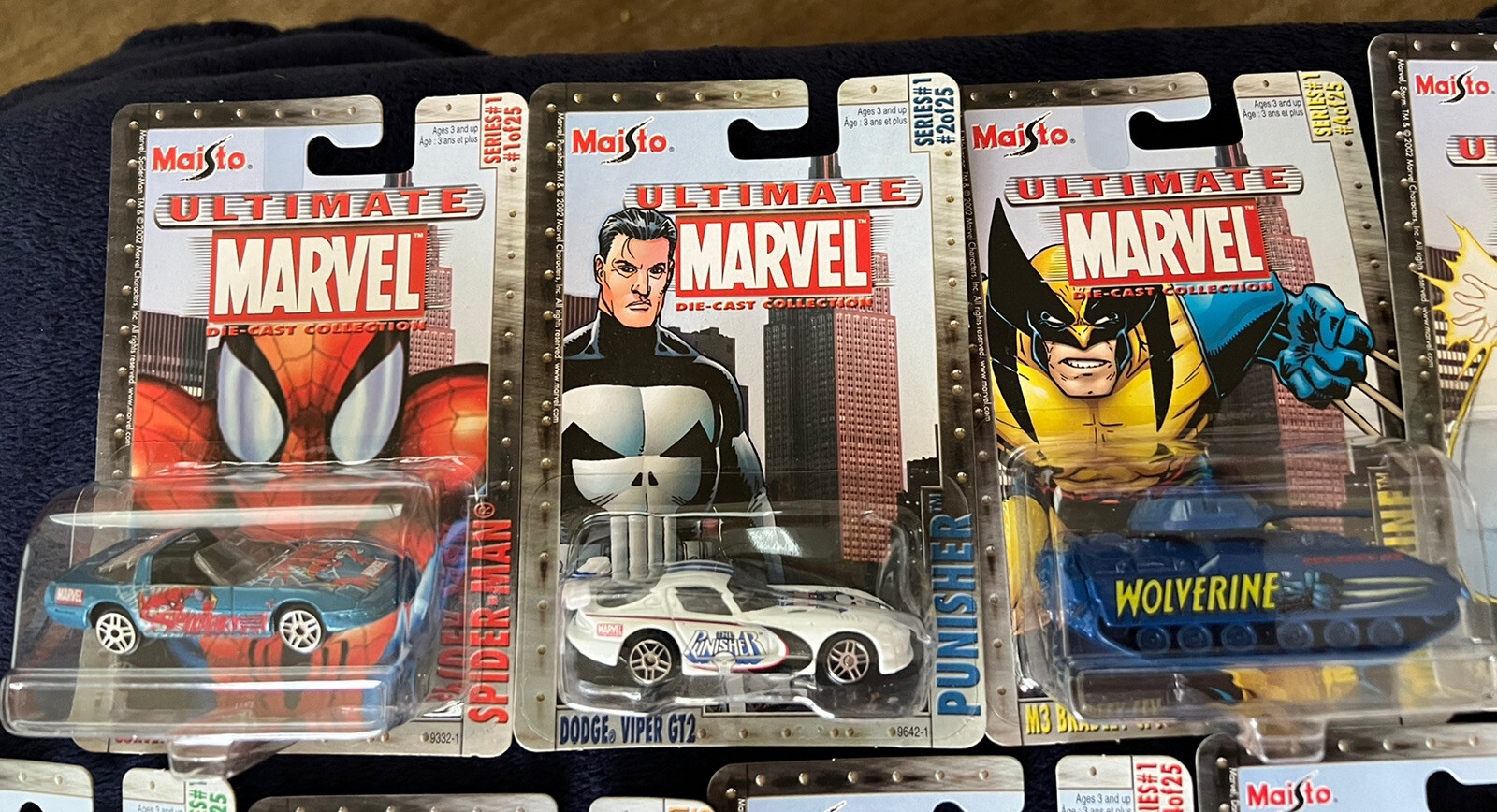 Maisto 23 Cars. Series 1: Total Of 17 Cars Series 2 Total Of 6 Car New In Box
