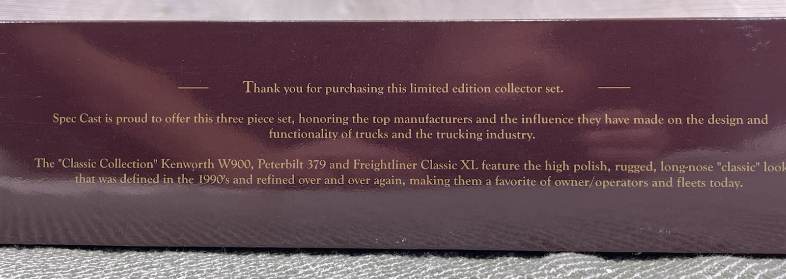 Spec Cast Collectibles The Cassic Collection 32013 1:64 1/64 Scale Kenworth W900